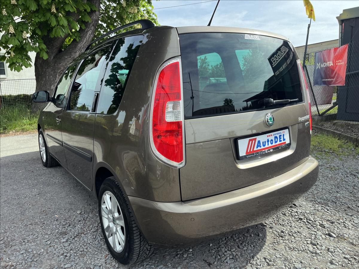 Škoda Roomster, 1,2 TSi  Vyhřev,Senzory,ALU - fotka 4