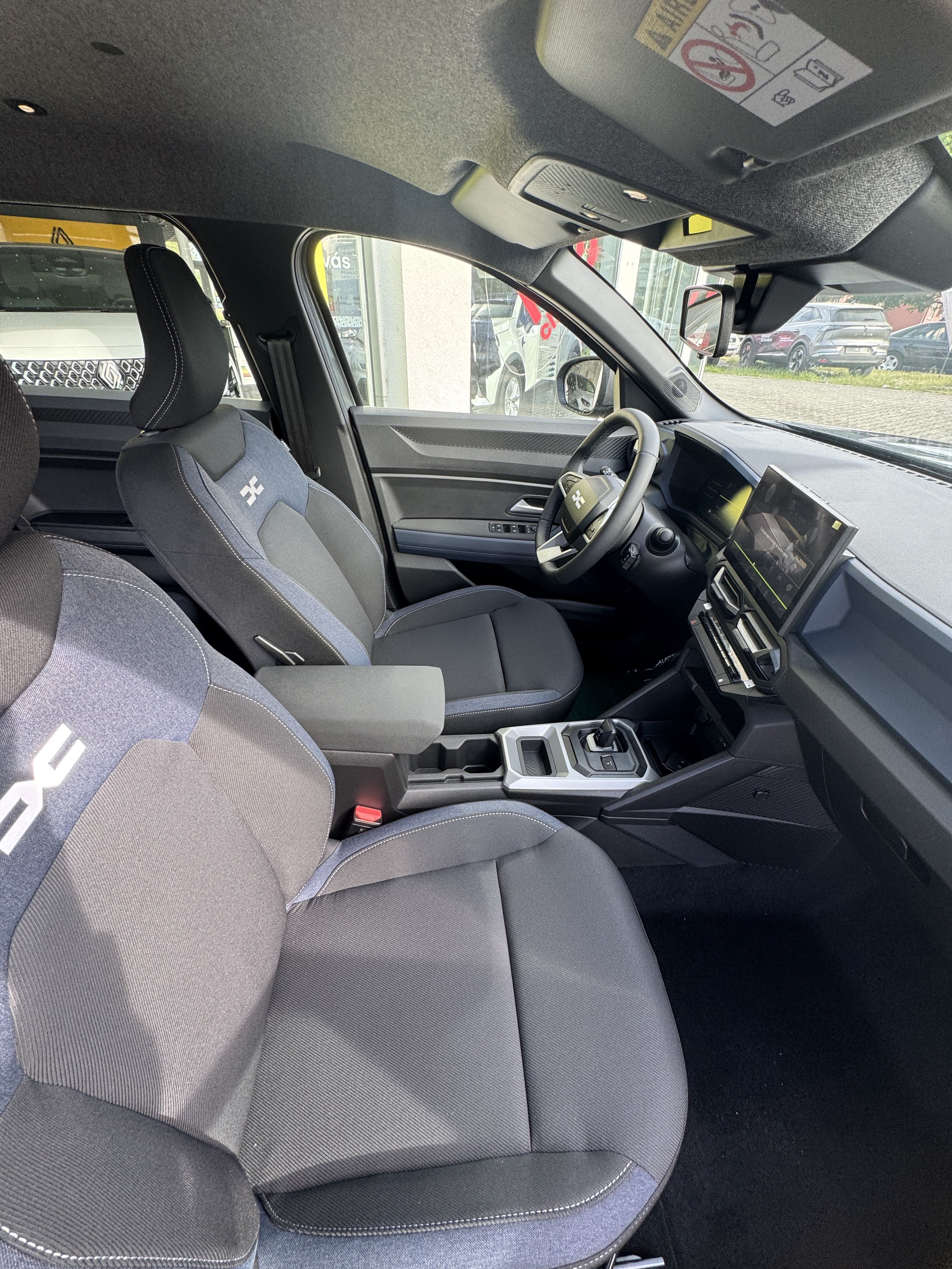 Dacia Bigster, Expression hybrid 155 - fotka 6