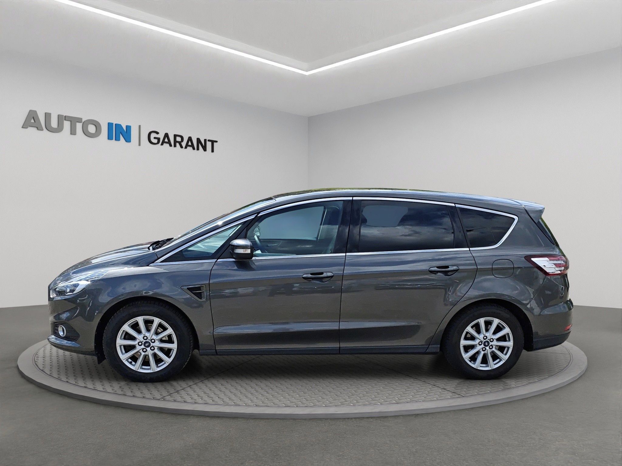 Ford S-MAX, TITANIUM, ČR, 7míst, - fotka 3