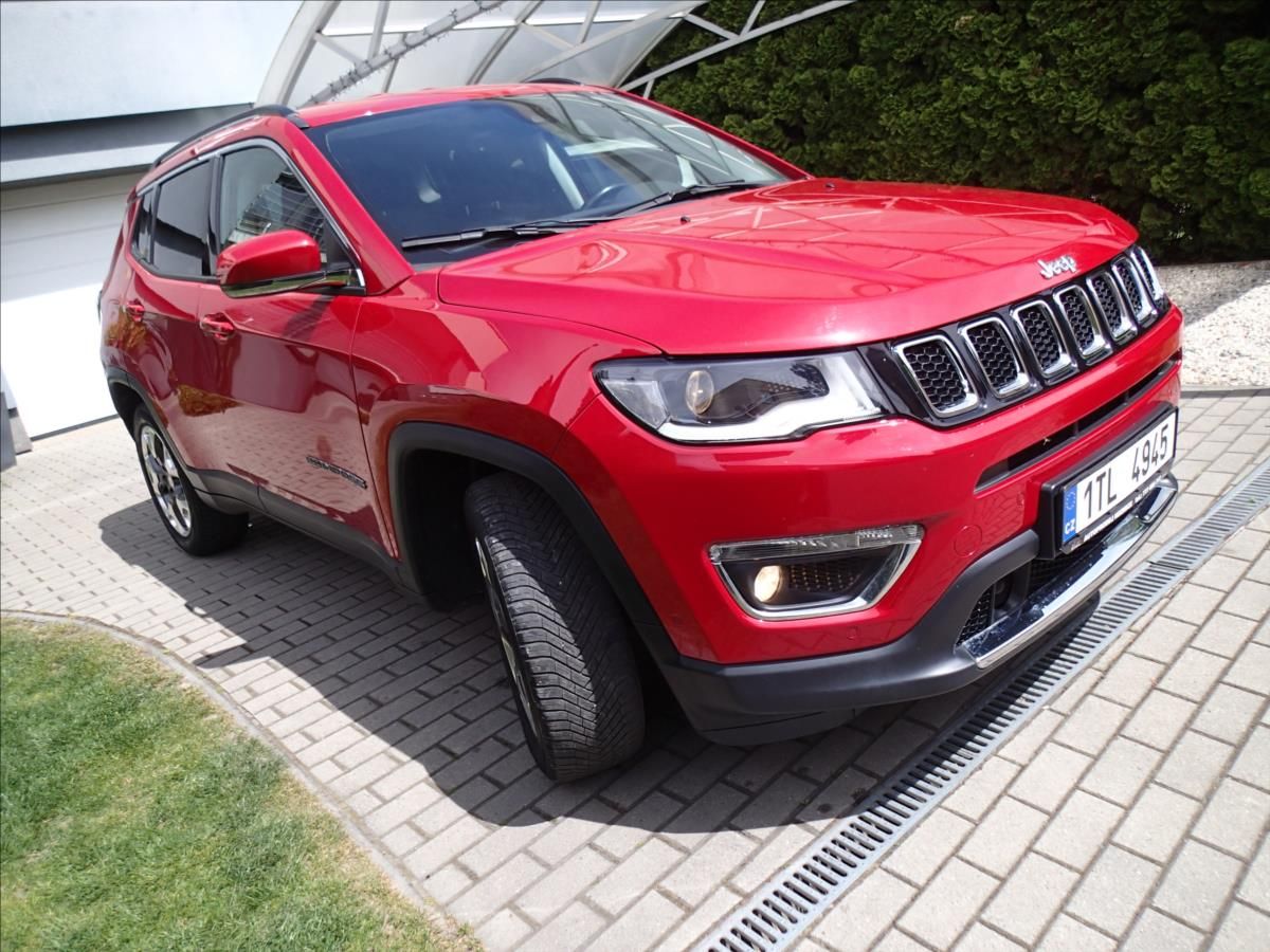 Jeep Compass, 2,0 103 KW,Longitude 4WD,2.Maj - fotka 3