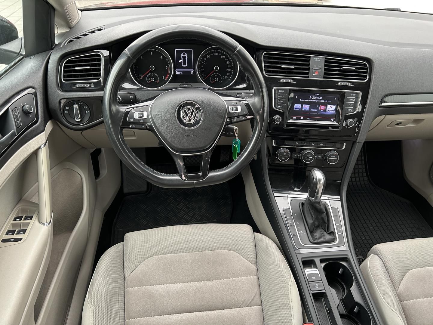 Volkswagen Golf Variant, 1.6TDI 77kW Highline - fotka 5