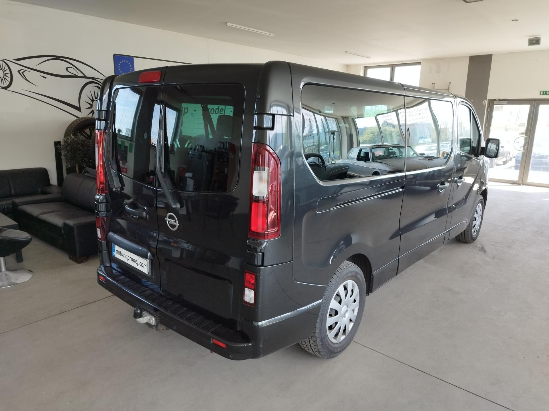 Opel Vivaro, 1,6CDTI,89KW,LONG,9MÍST,TAŽNÝ - fotka 6