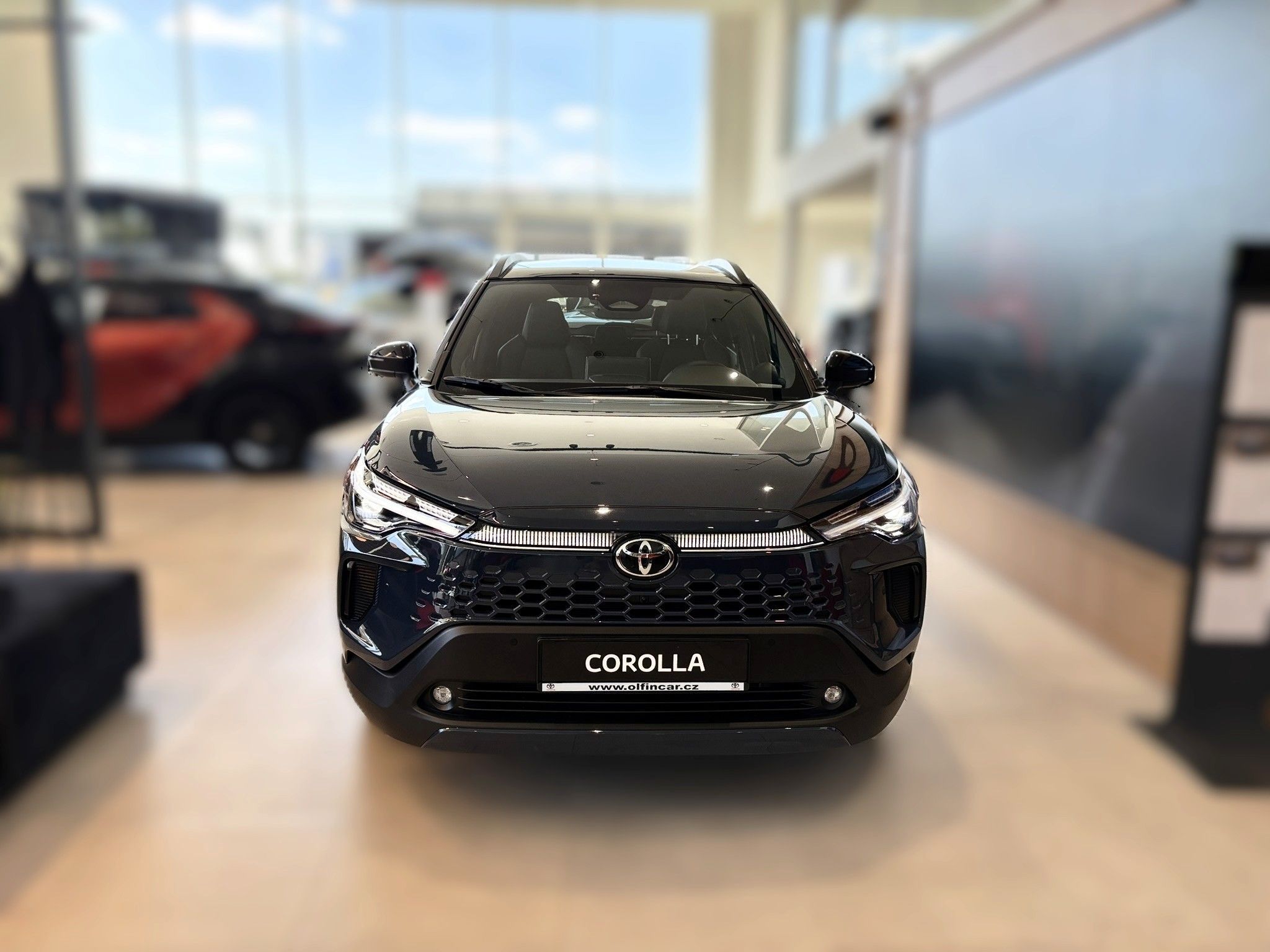 Toyota Corolla, Executive + Pakiet Skyview - fotka 2