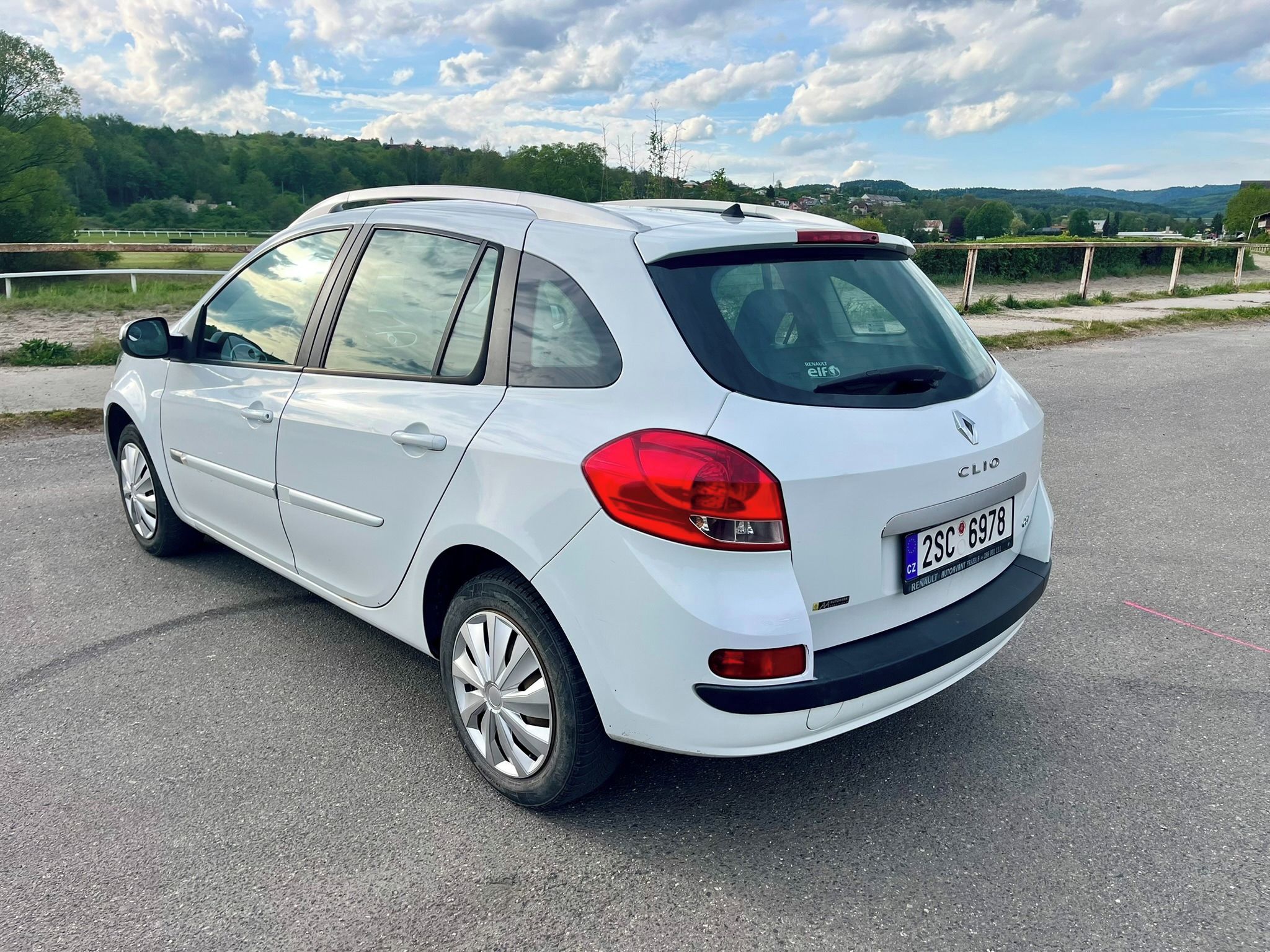 Renault Clio, 1.5 dCi, AC - fotka 6