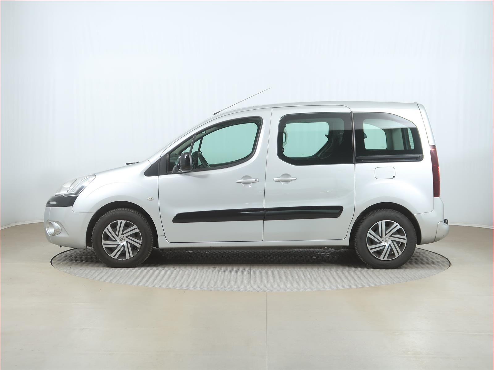 Citroën Berlingo, 1.6 HDi, 5Míst, Klima, Automat - fotka 3