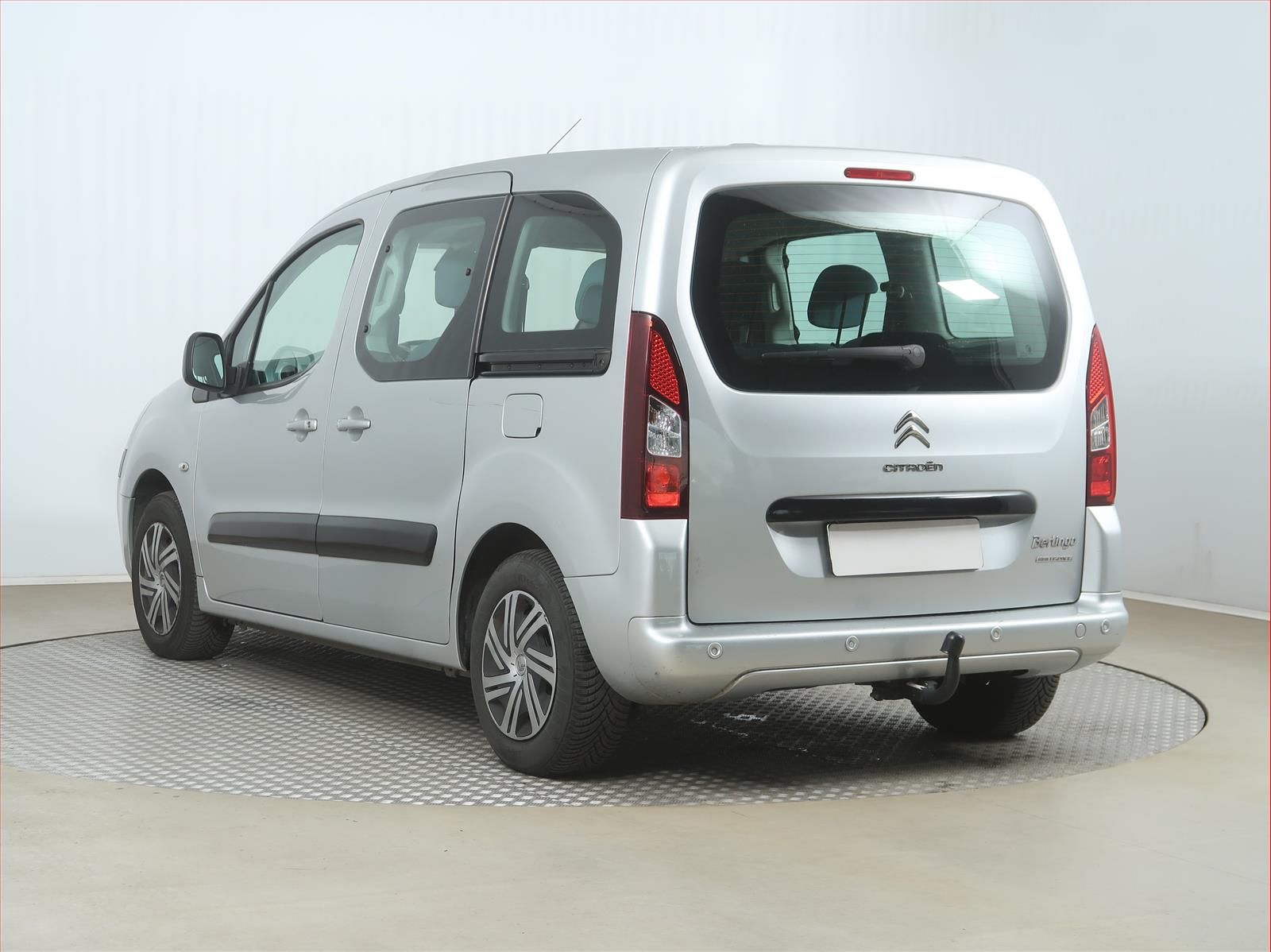 Citroën Berlingo, 1.6 HDi, 5Míst, Klima, Automat - fotka 4