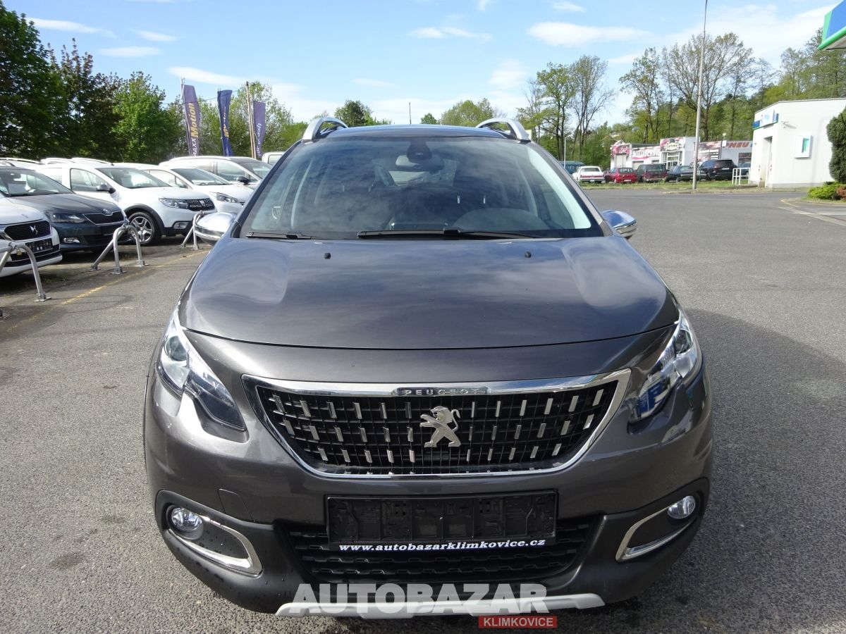 Peugeot 2008, 1,2 PT,CROSSWAY,garan. km,96kW - fotka 2