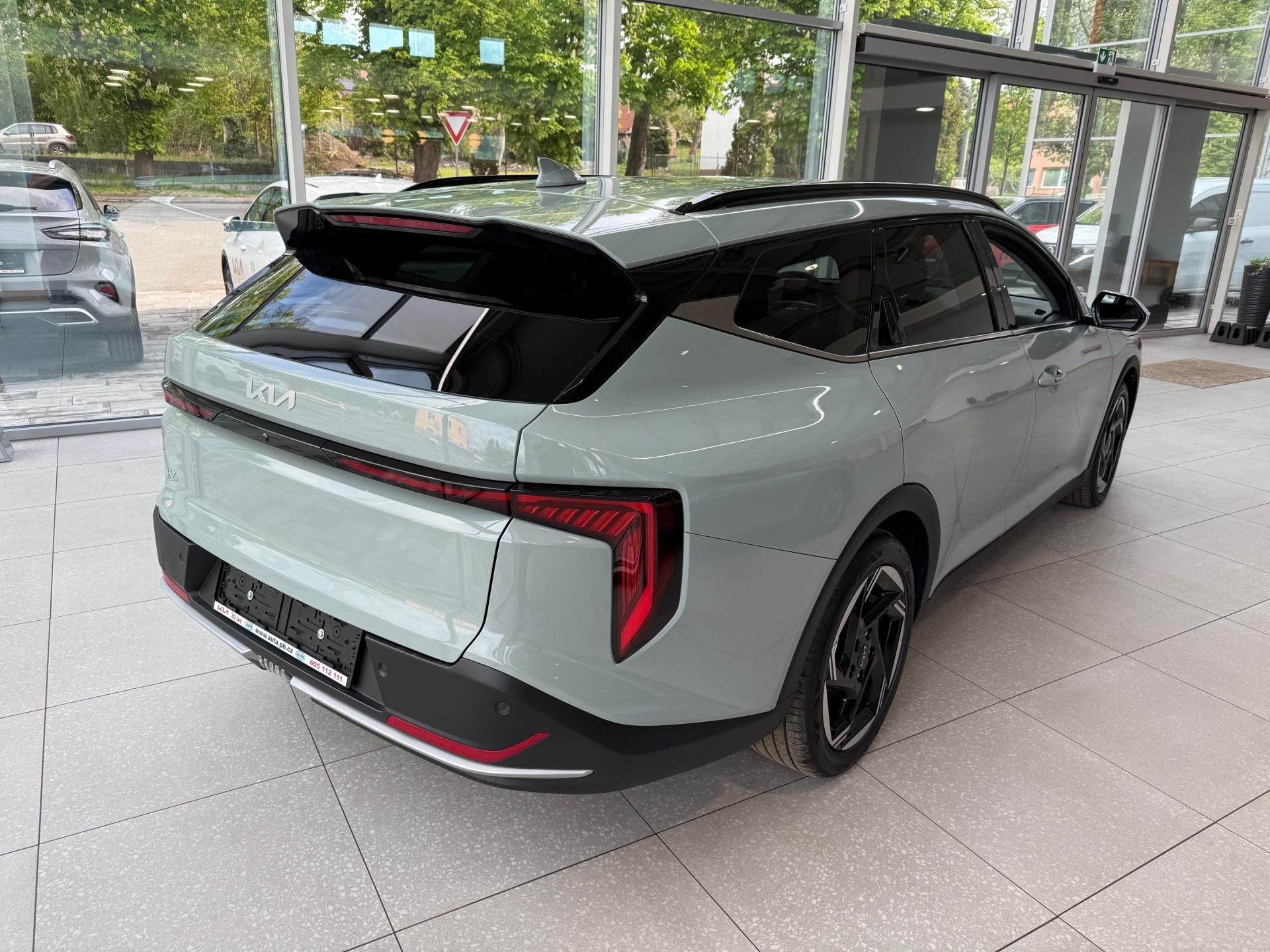 Kia K4, 1,6 T-GDi GPF 7DCT TOP 110 KW - fotka 4