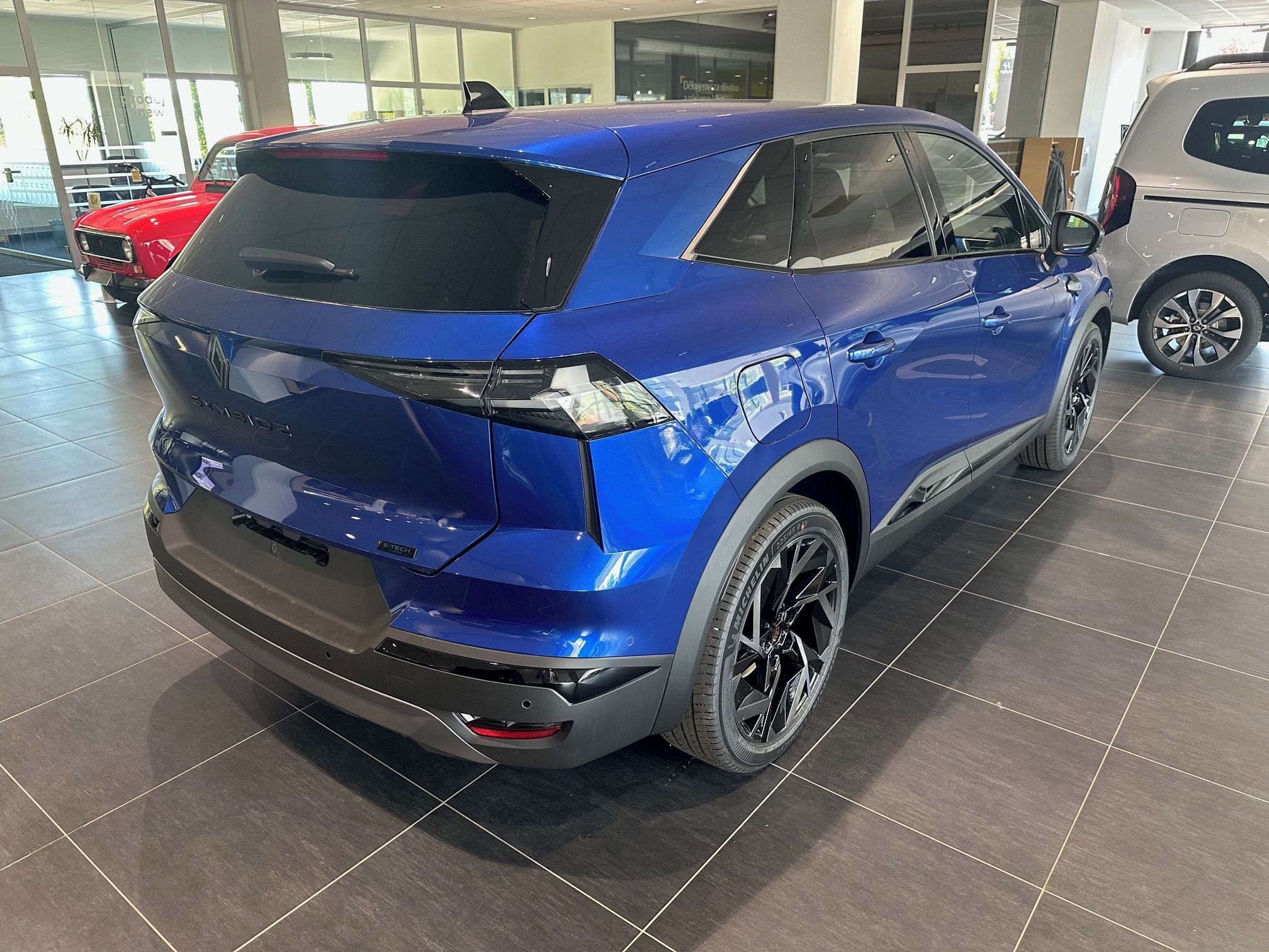 Renault Symbioz, esprit Alpine full hybrid E-Te - fotka 3
