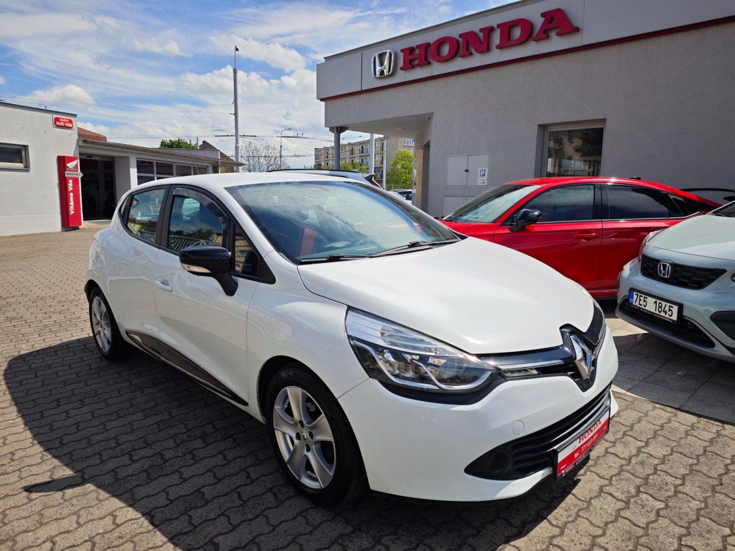 Renault Clio, 1.2 16V Lutecia NAVI nové ČR