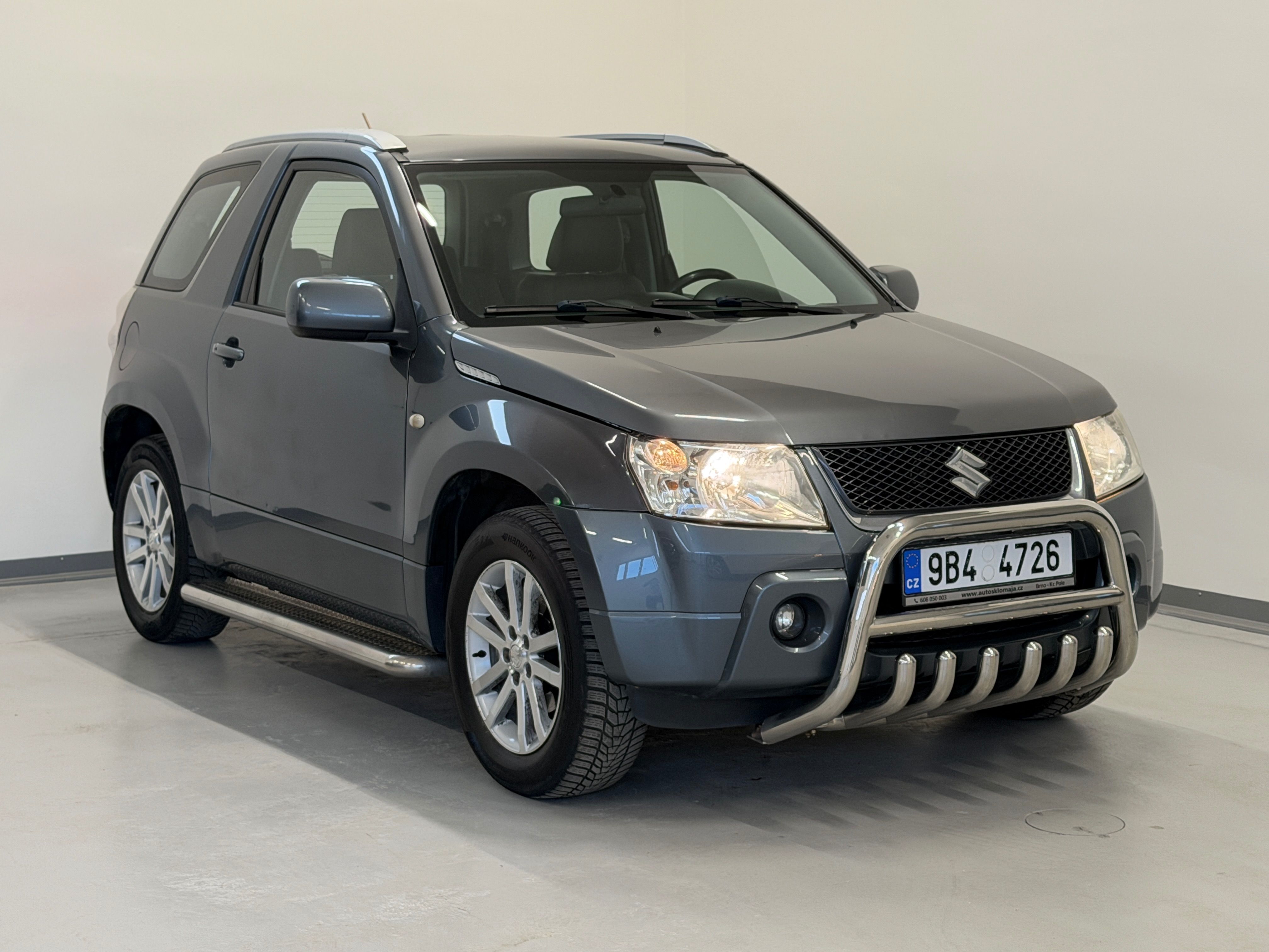 Suzuki Grand Vitara, 1.6 78 kW 4x4 / 3dv. / ČR - fotka 6