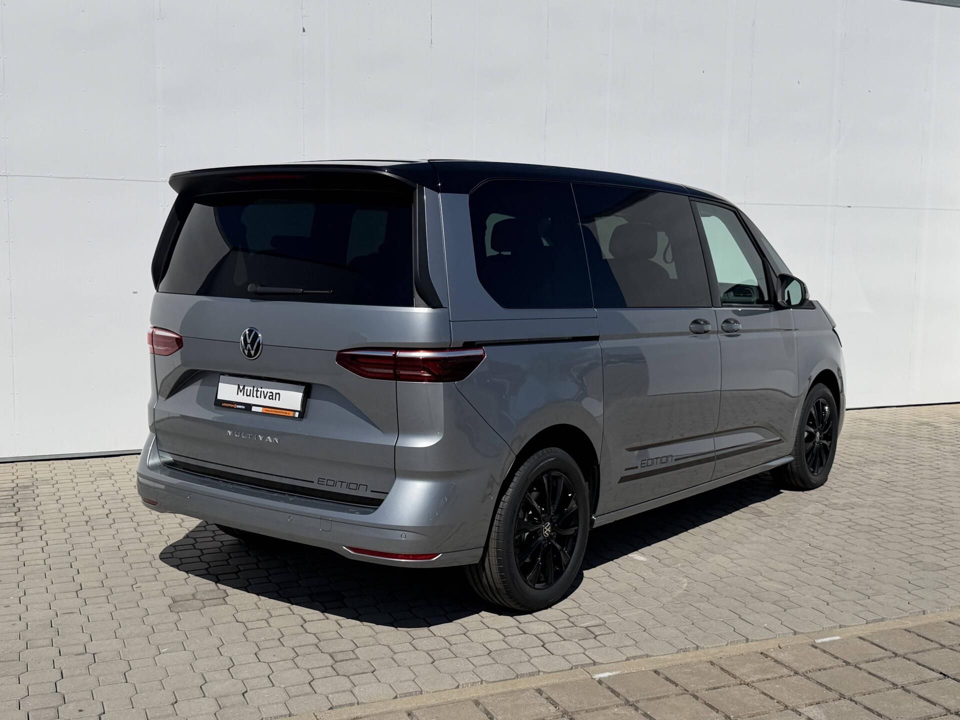 Volkswagen Multivan, Life 7DSG 2,0TDI - fotka 2