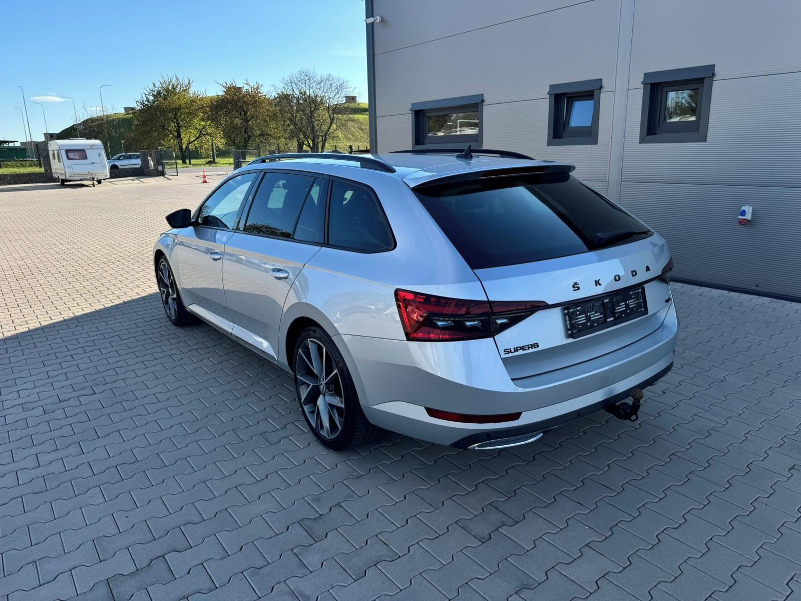 Škoda Superb, sportline, 4x4, tažné, dsg - fotka 5