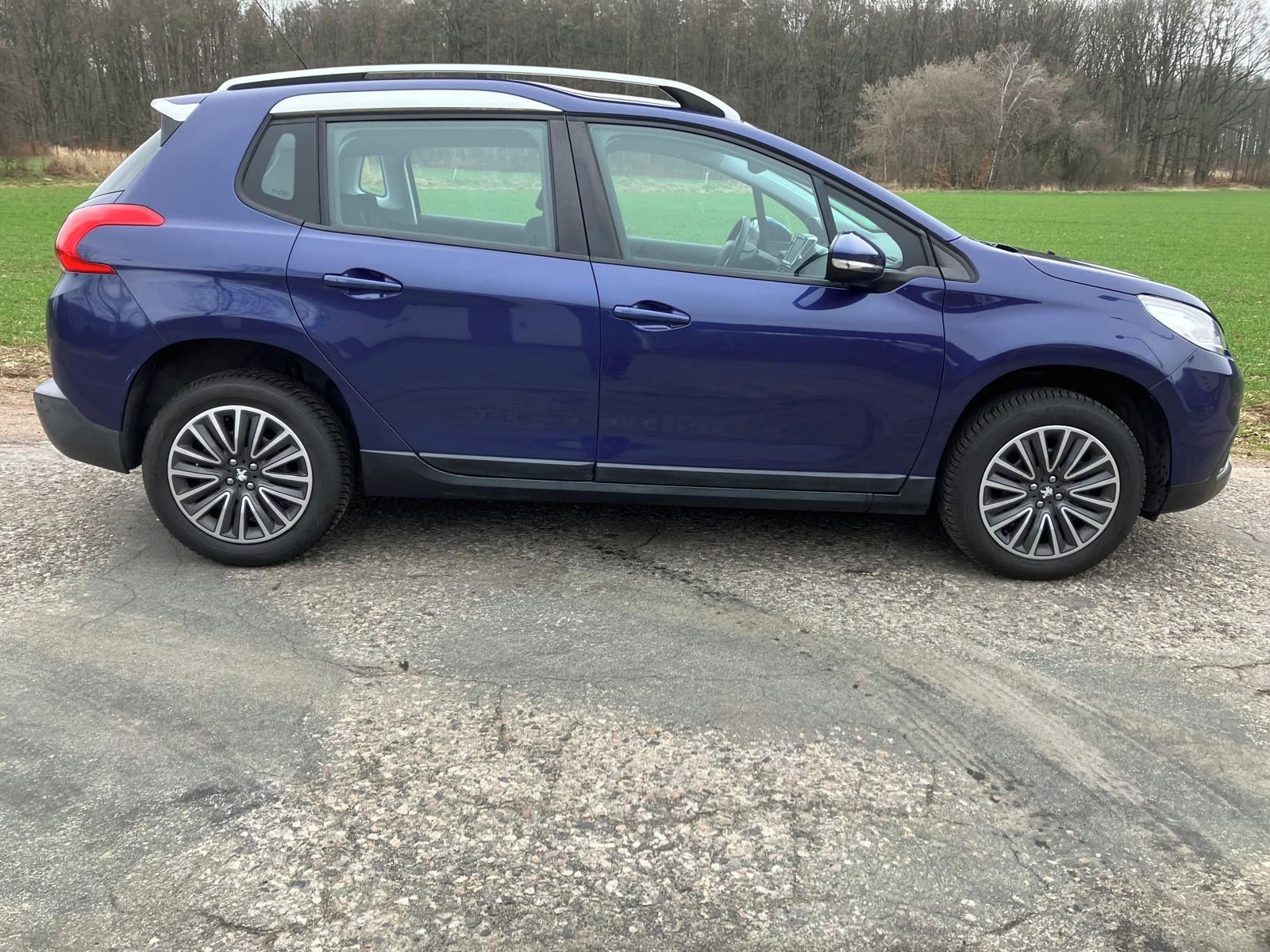 Peugeot 2008, 1.2i 60kW - fotka 2