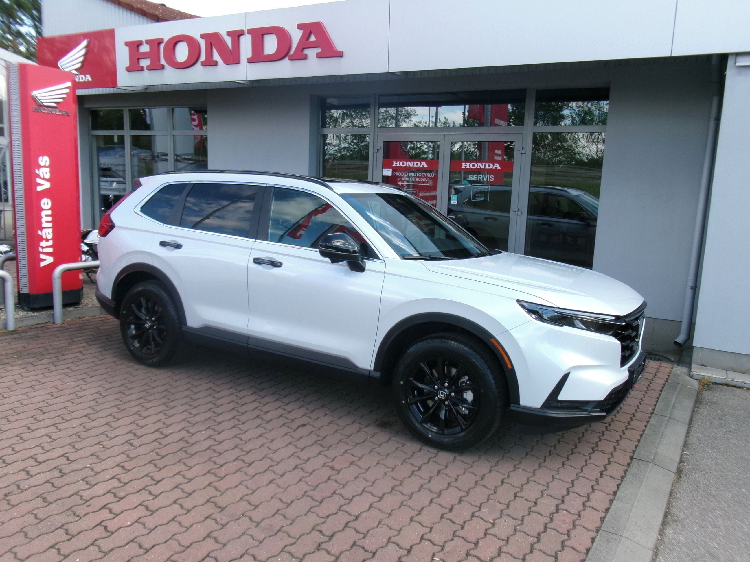 Honda CR-V, 2.0e:HEV 4x4 ELEGANCE PLUS 26 - fotka 2