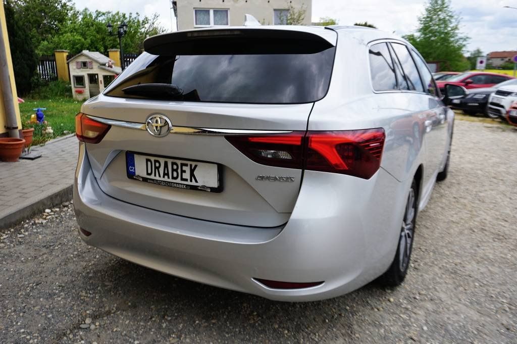 Toyota Avensis, TREND 2,0 D.4D 105 kW - fotka 4