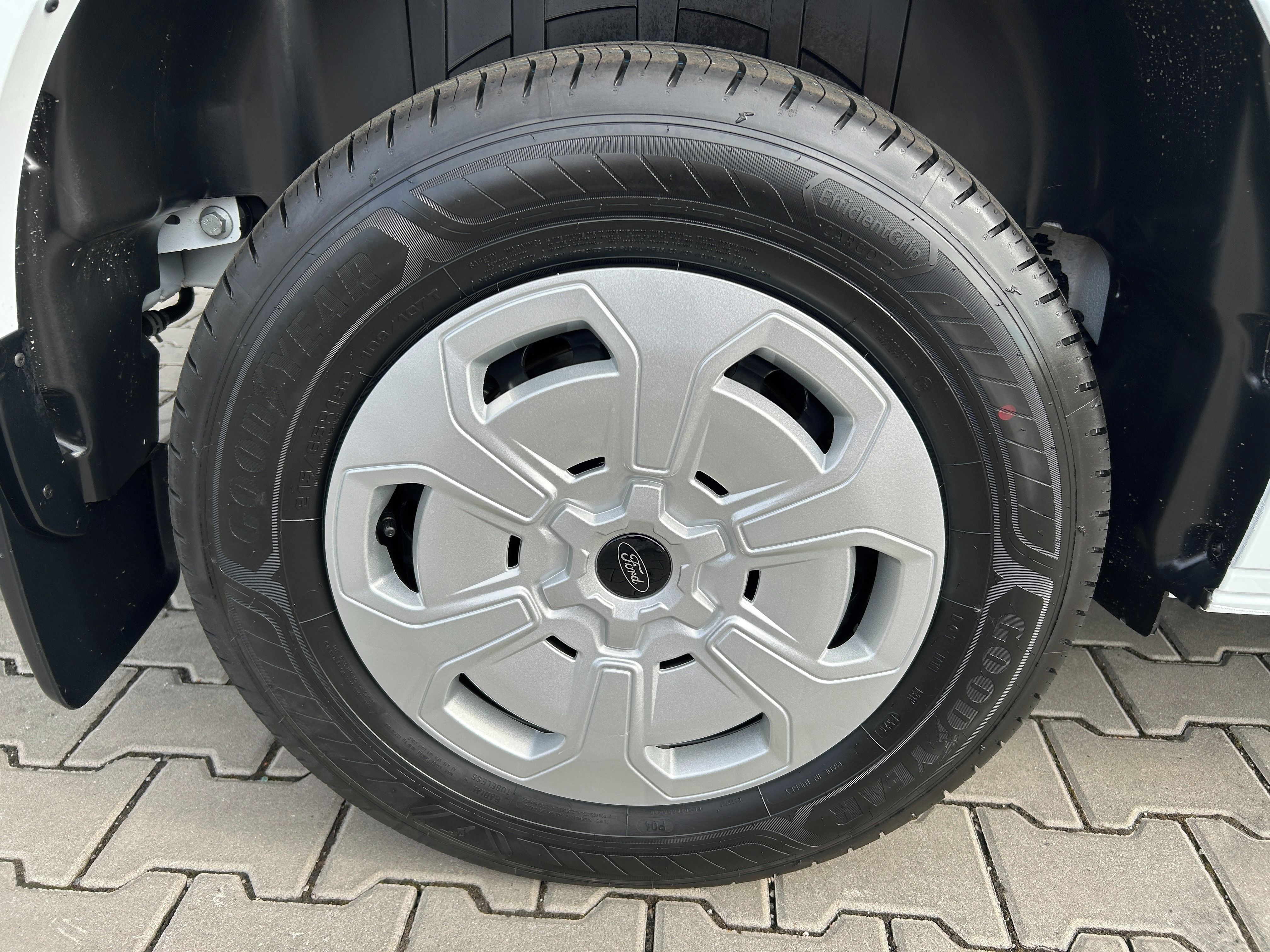 Ford Transit Custom, 2.0 EcoBlue 100kW Trend 320 L2 - fotka 4