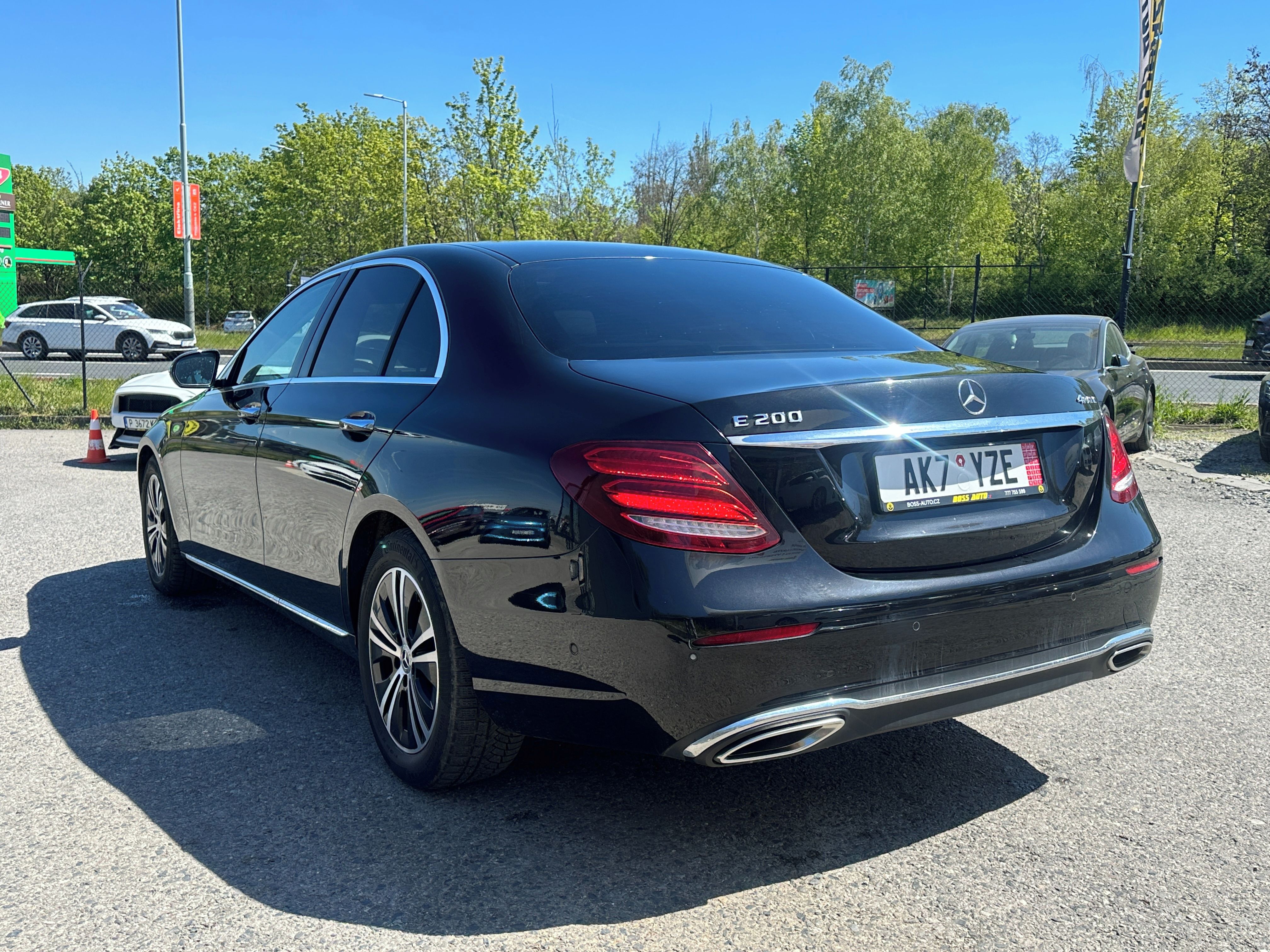 Mercedes-Benz Třídy E, Mercedes-Benz E 200 2020 - fotka 6