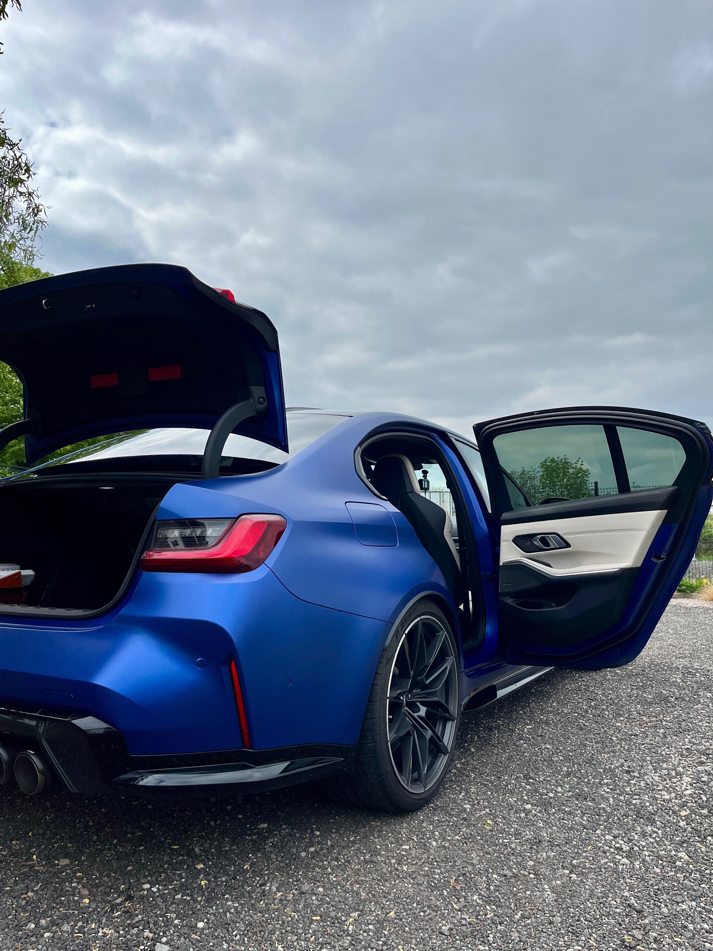 BMW M3, BMW M3 Competition xDrive H&K - fotka 4