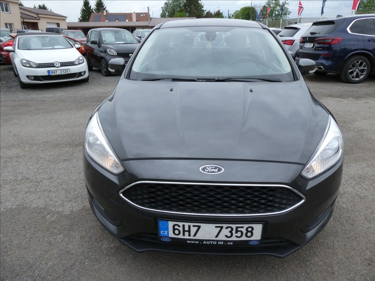 Ford Focus, 1,5 Duratorq TDCI 95k kombi - fotka 3
