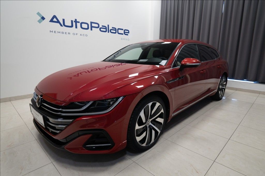 Volkswagen Arteon, 2,0 TDI DSG R-LINE 1. MAJ ČR