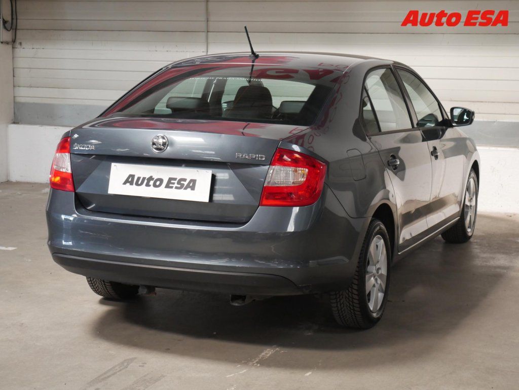Škoda Rapid, 1.4TDI,ČR,AC,el. výbava - fotka 6