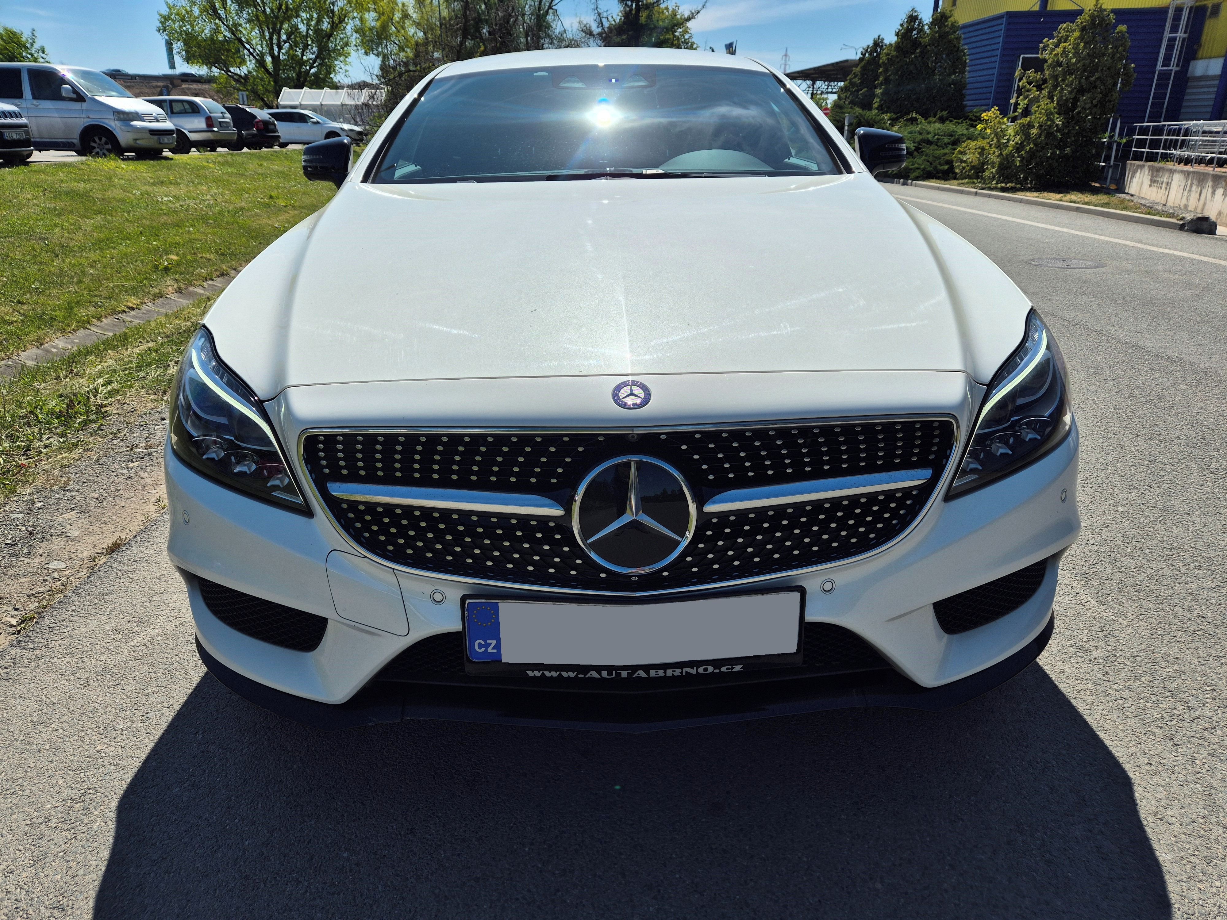 Mercedes-Benz CLS, 1 MAJITEL AMG FULL LED 4 MATIC - fotka 2