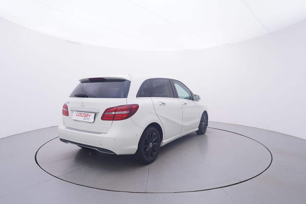 Mercedes-Benz Třídy B, 1.5 Cdi 80 kW - fotka 5