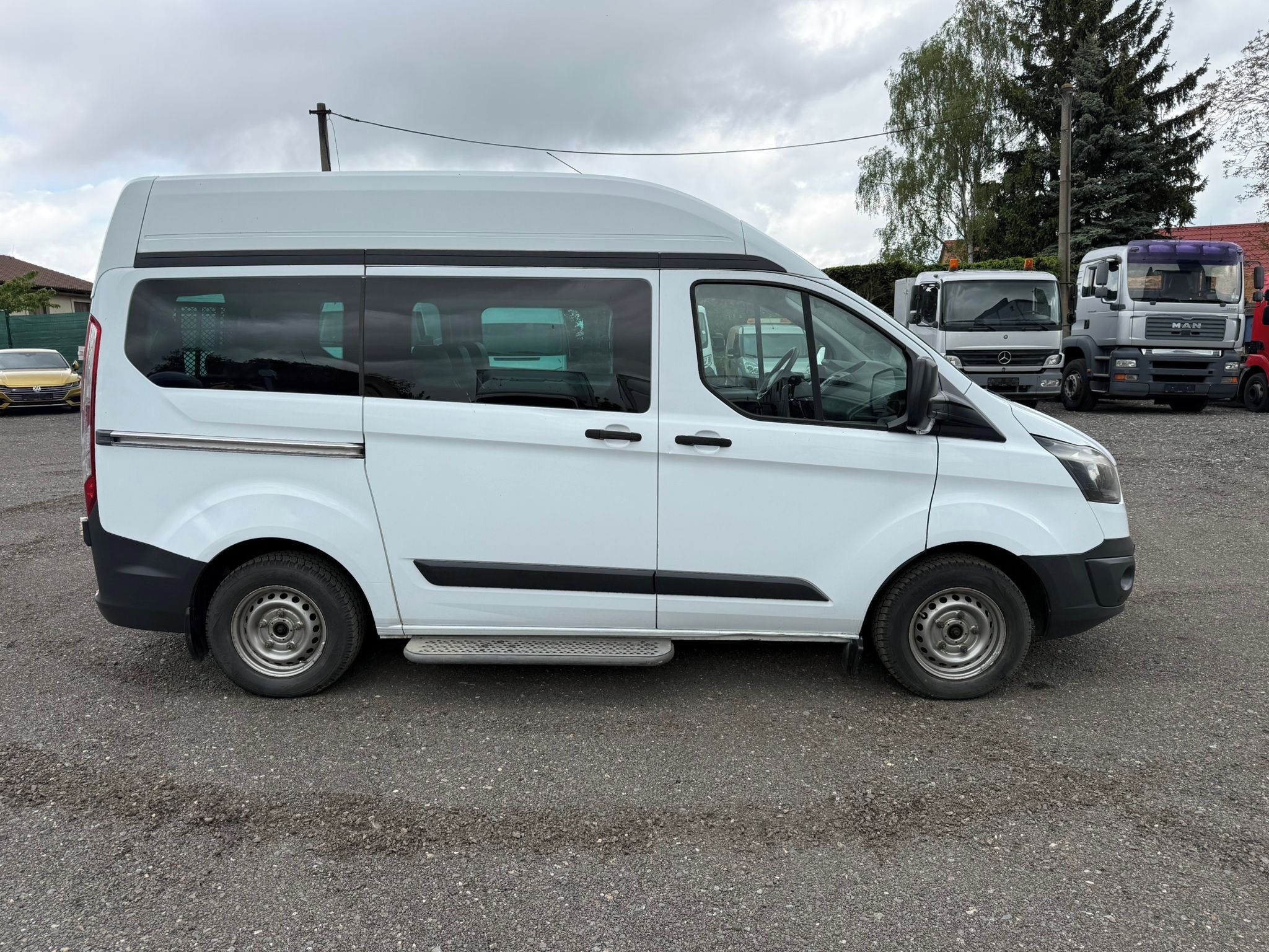 Ford Transit Custom, 2.2TDCI 74kw PLOŠINA PRO ZTP - fotka 6