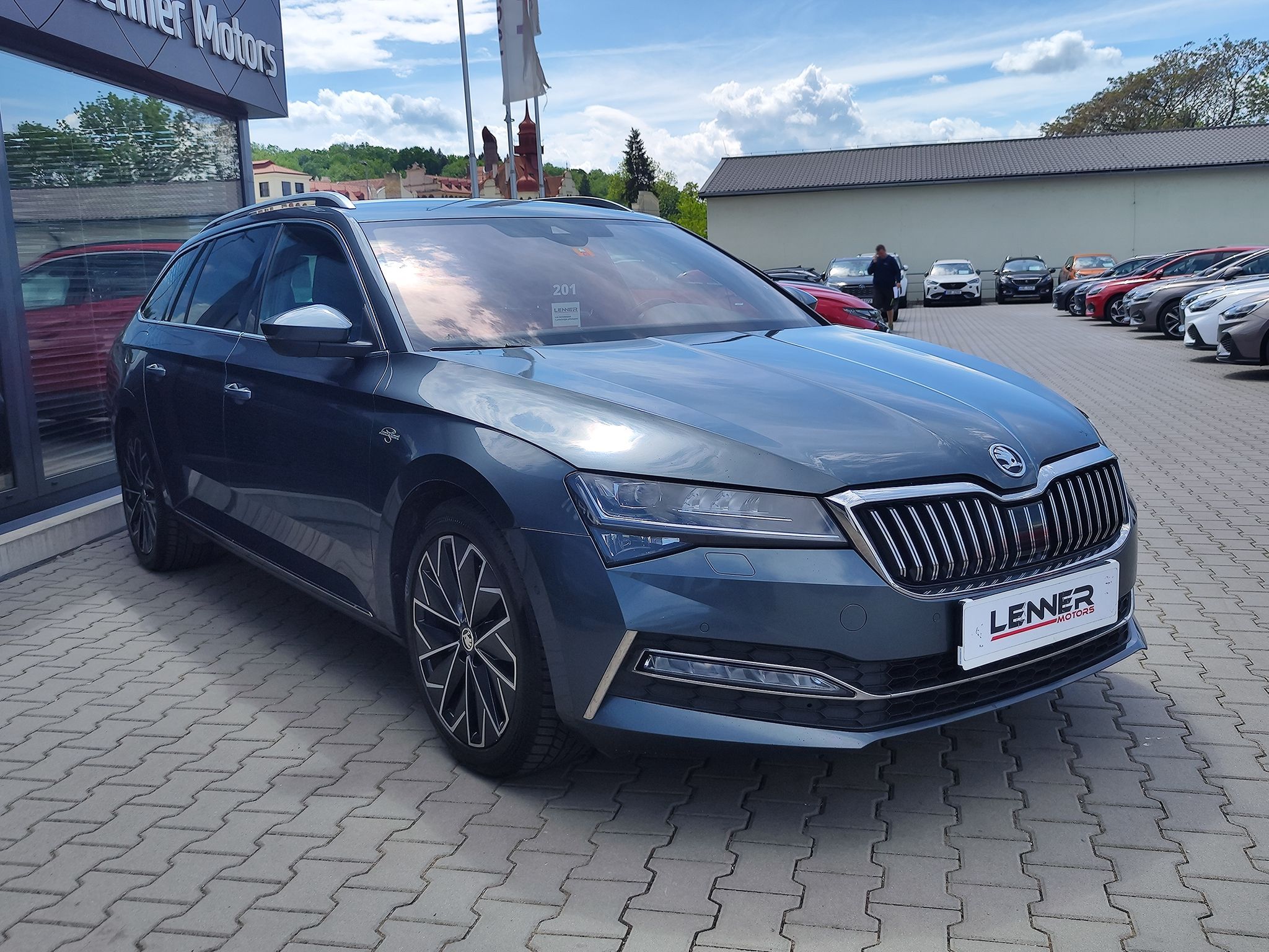 Škoda Superb, 2.0 TDi/147kW L&K DSG 4x4 - fotka 3