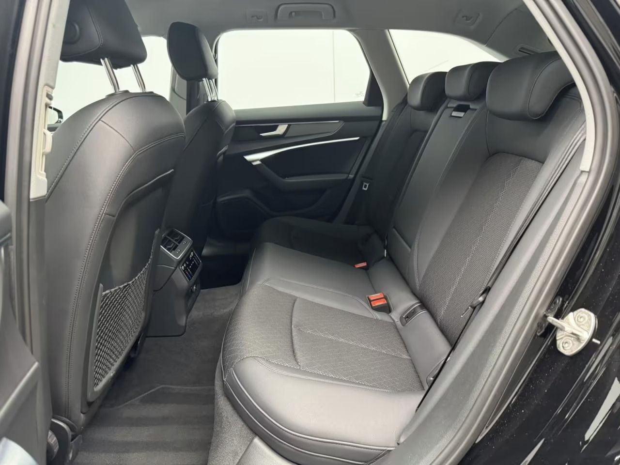 Audi A6 allroad, A6 ALLROAD 40 TDI quattro Klim - fotka 6