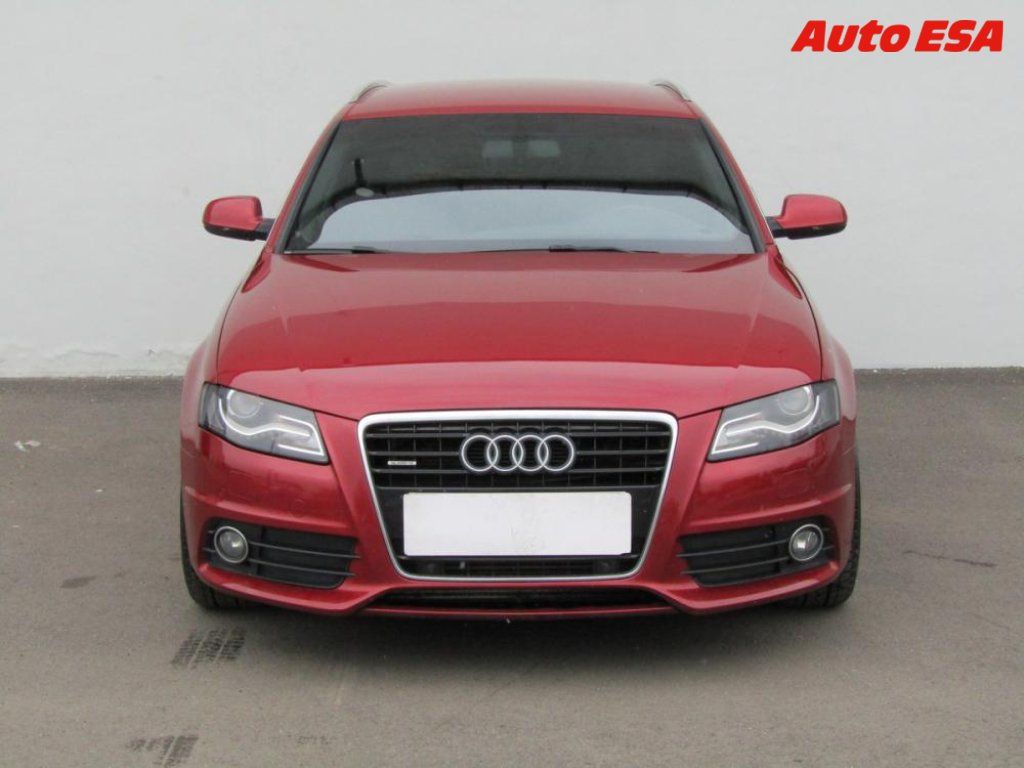 Audi A4, 2.0 TDi avant,S-line - fotka 2