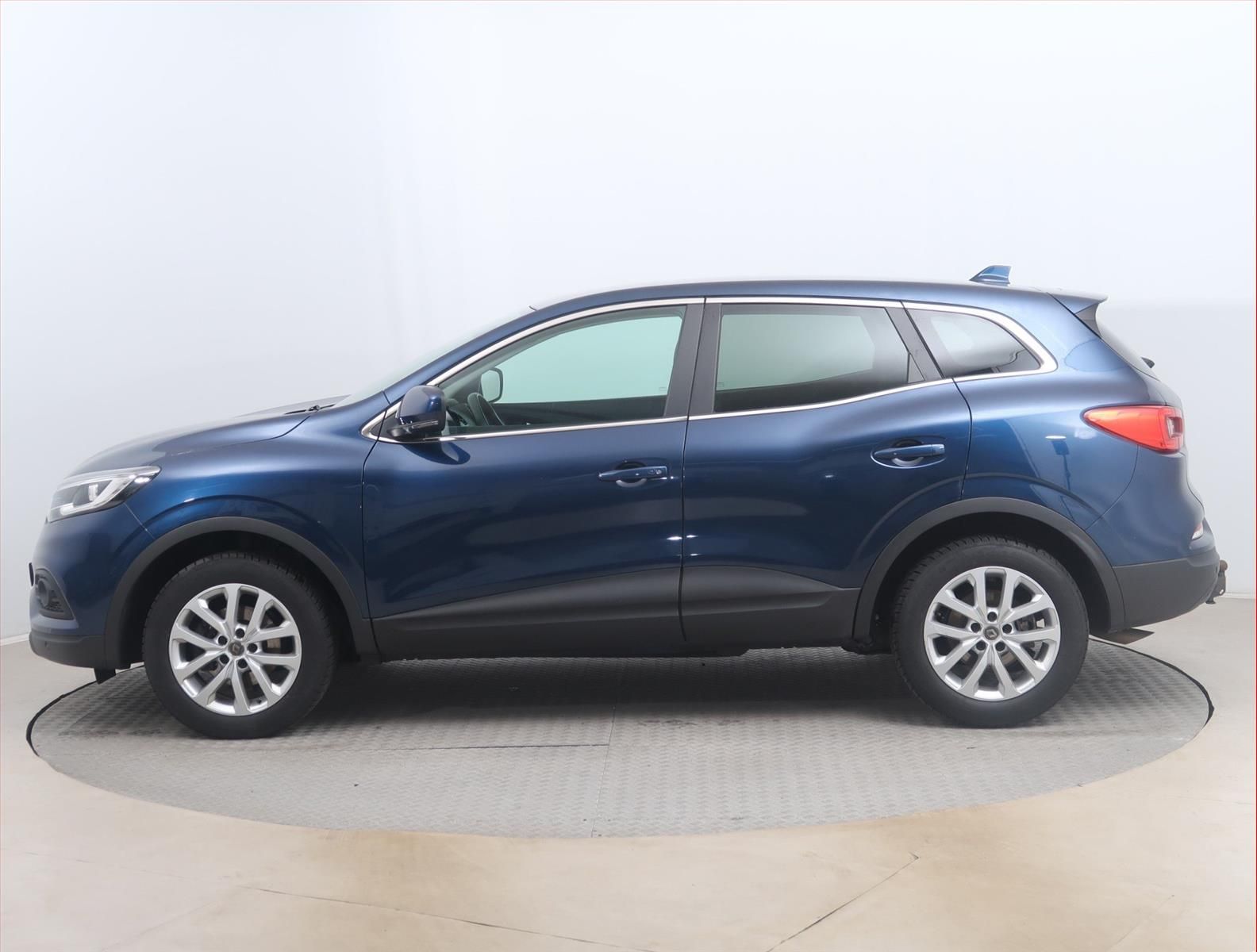 Renault Kadjar, 1.3 TCe, Automatická klima - fotka 3