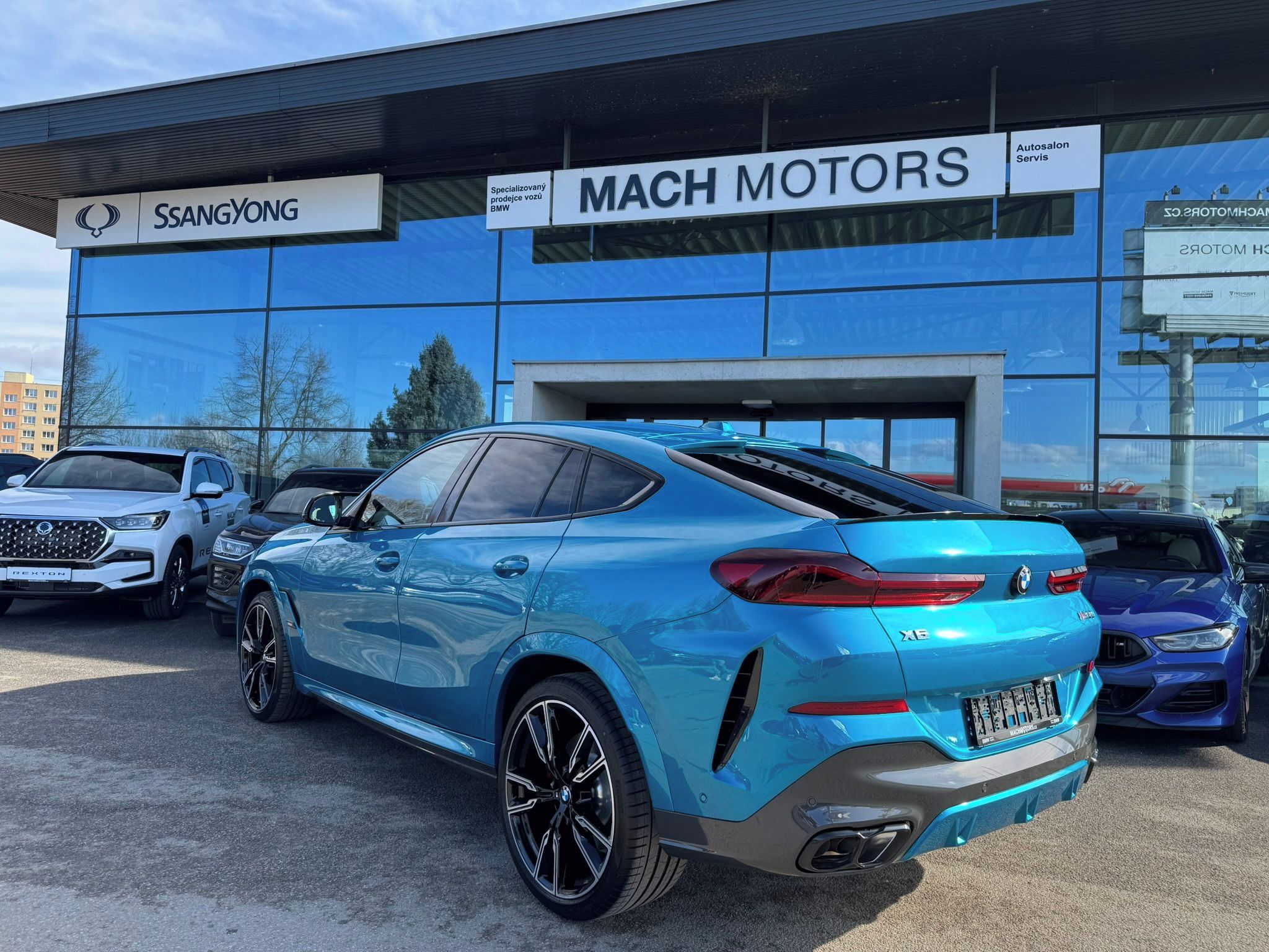 BMW X6, M60i xDrive TOP - fotka 6