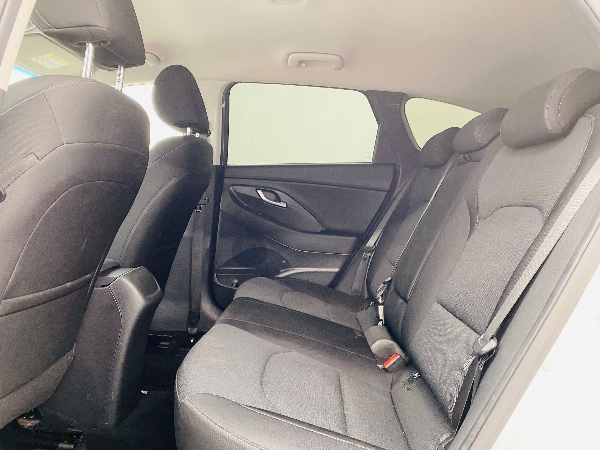 Hyundai i30, 1.5 T-GDI 117kW - fotka 6