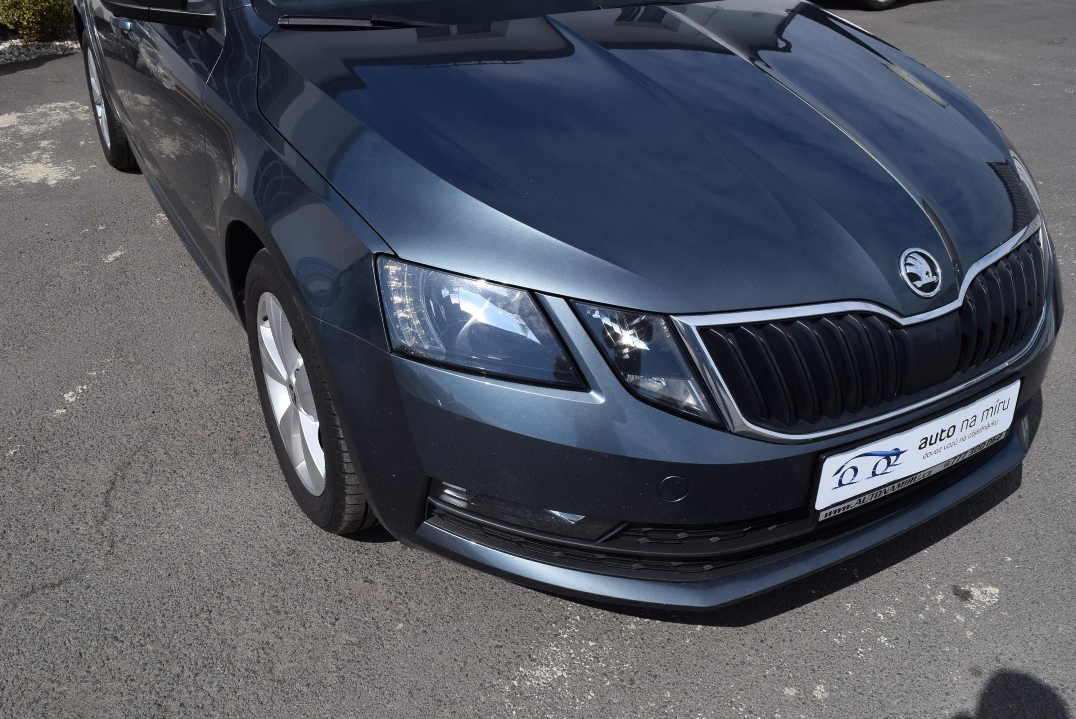 Škoda Octavia, 2.0TDI 110kw AMBITION NAVI APP - fotka 4