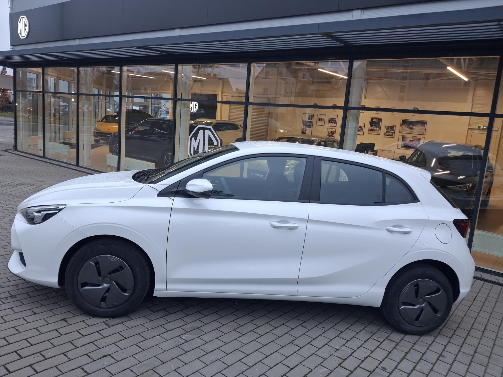 MG MG3, EXCITE 1.5 85kW 5MT 4x2 - fotka 2