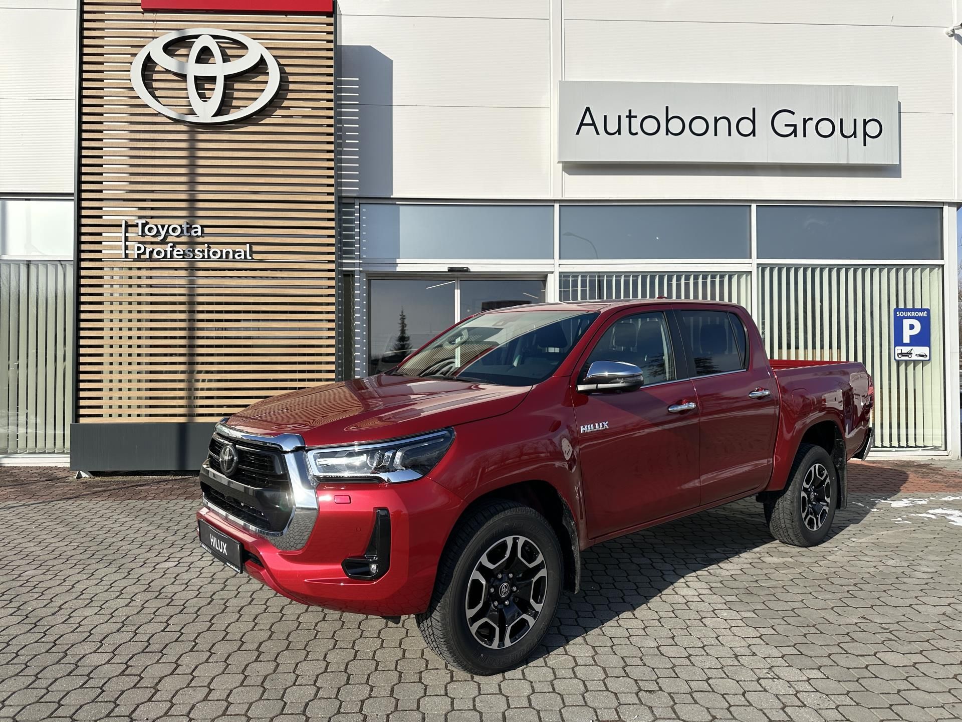 Toyota Hilux, Executive 2.8D 4D 204k 6AT 4X4