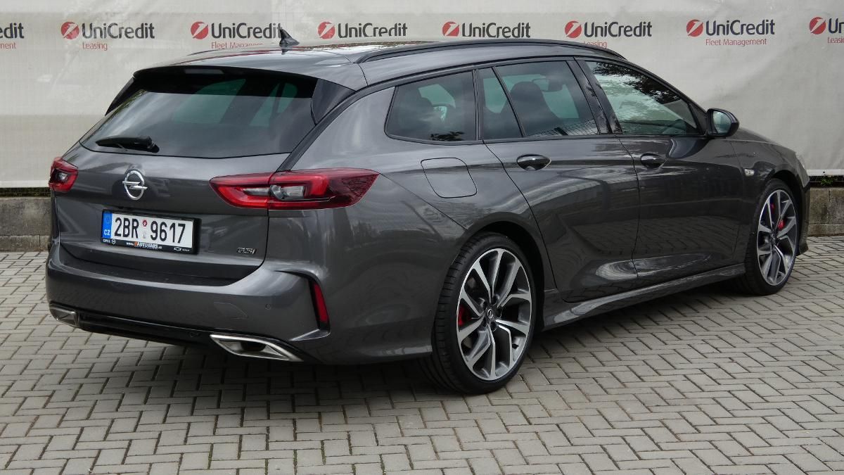 Opel Insignia, ST 2,0 T 4x4 GSi - fotka 3