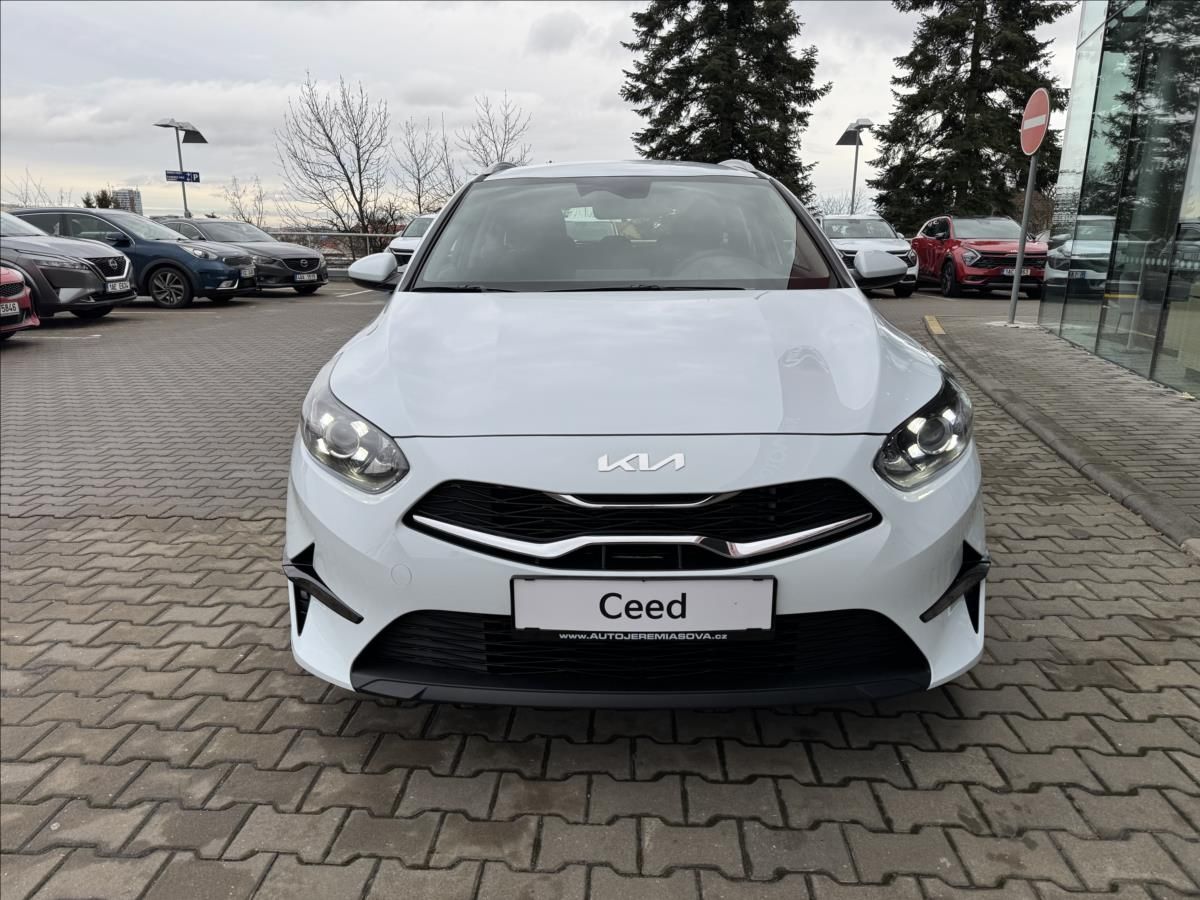 Kia Cee´d, 1,5 T-GDi GPF 7DCT  SPIN - fotka 5