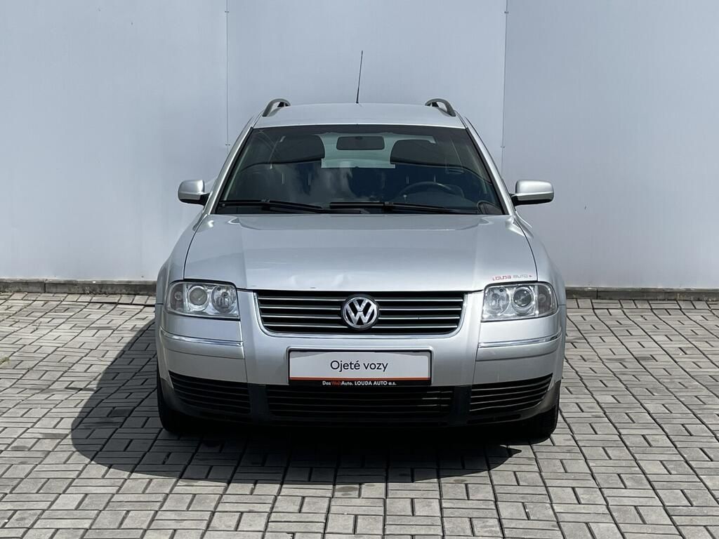 Volkswagen Passat, 1.9 TDI 96 kW - fotka 4