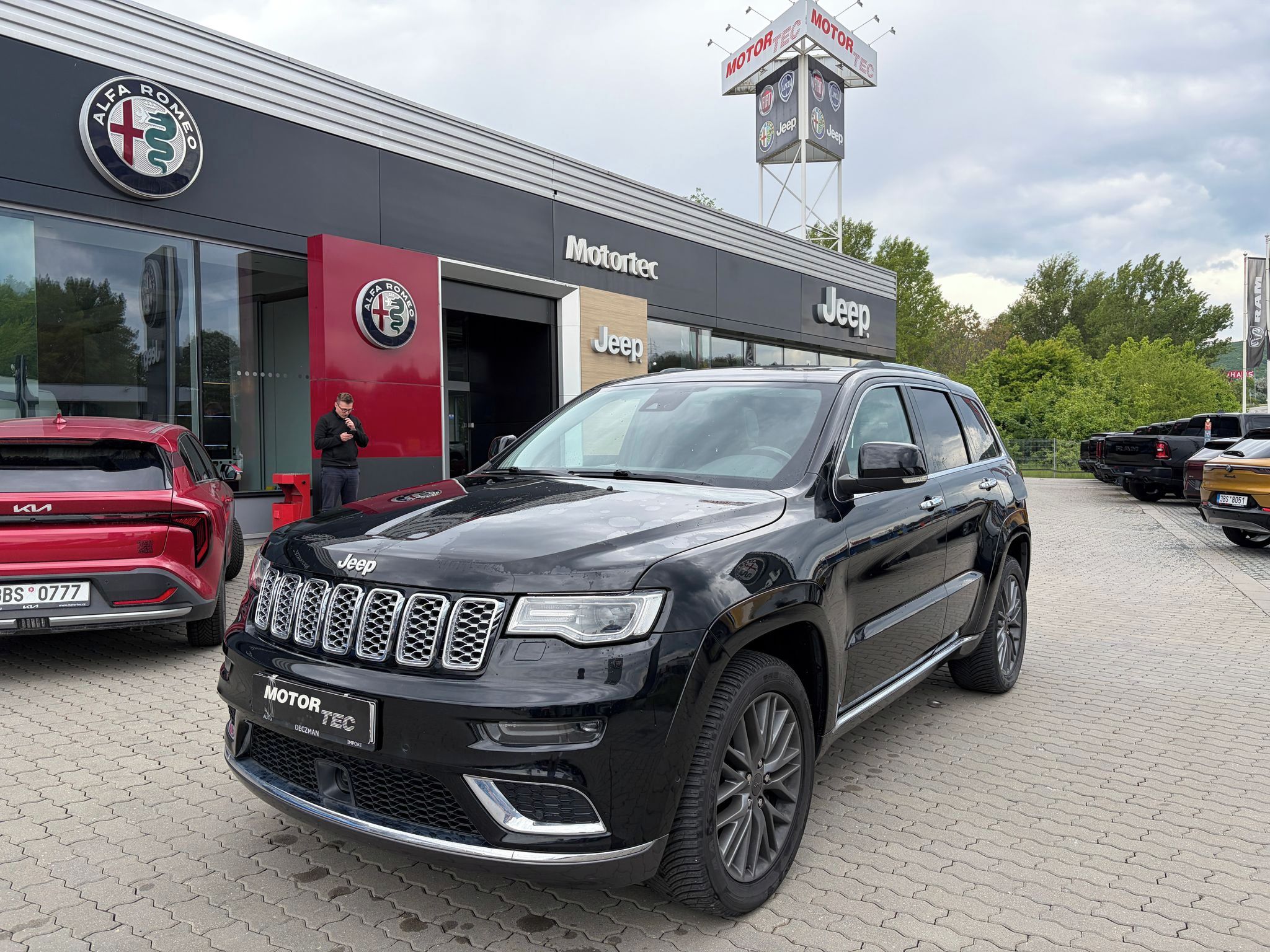 Jeep Grand Cherokee, 5.7 V8 LPG SUMMIT AT8