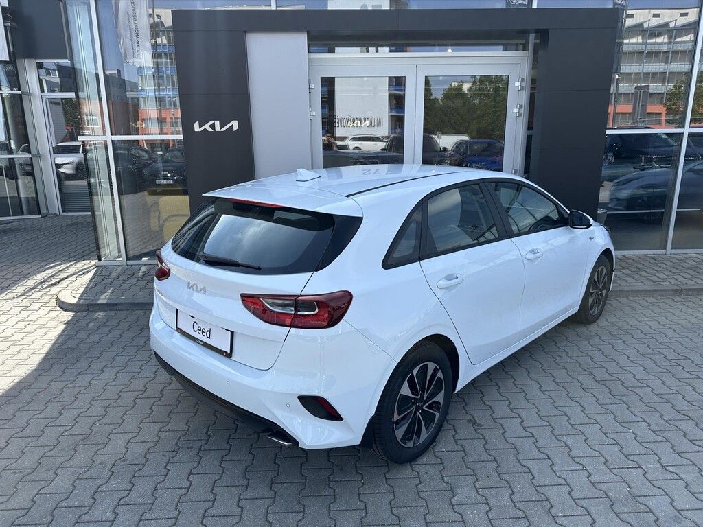 Kia Cee´d, 1,5 T-GDi 103 kW SPIN - fotka 3