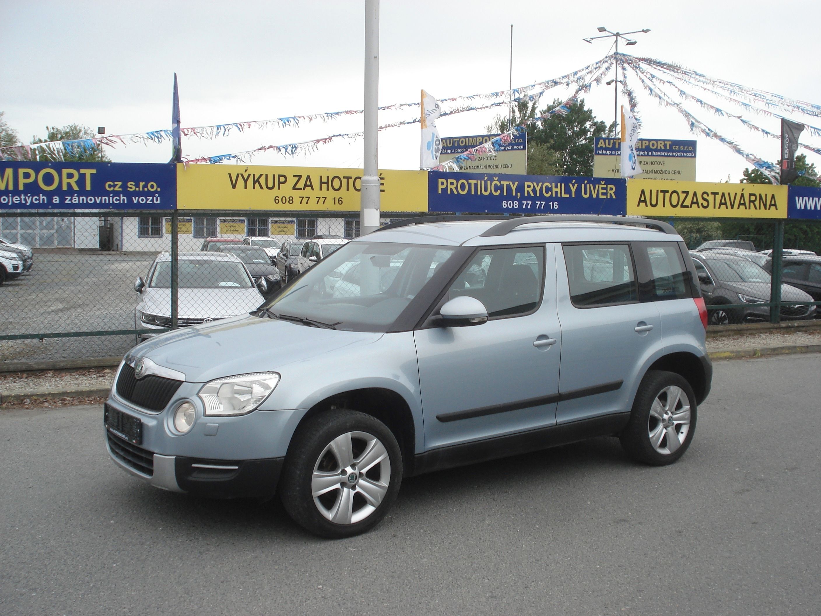 Škoda Yeti, 2.0 TDi 4x4 ELEGANCE - fotka 2