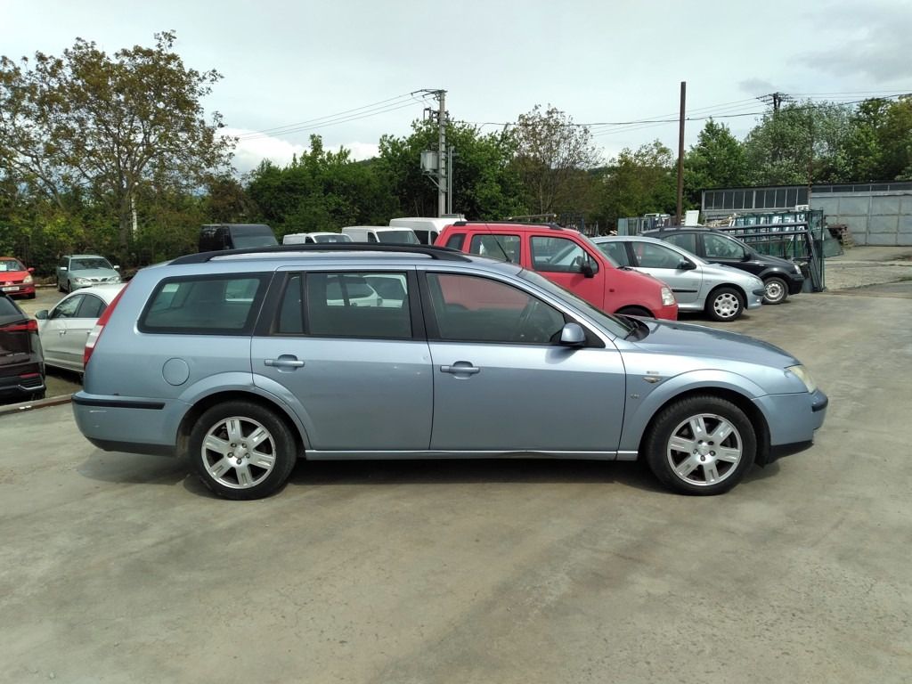 Ford Mondeo, COMBI 2.5 V6 - fotka 5