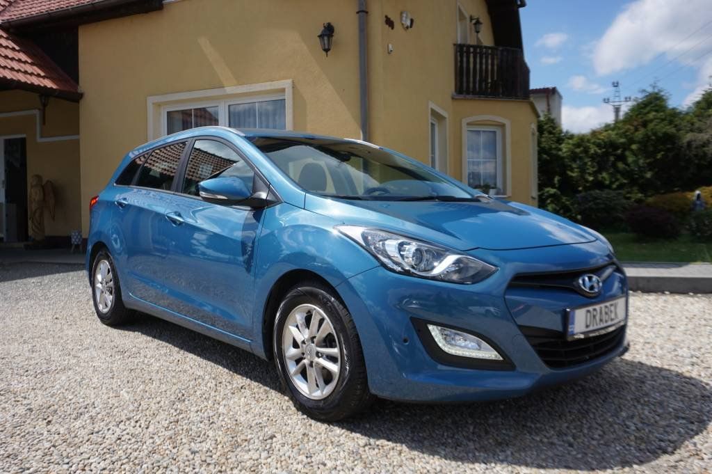 Hyundai i30, TRIKOLOR PLUS 1,6 GDI 99 kW