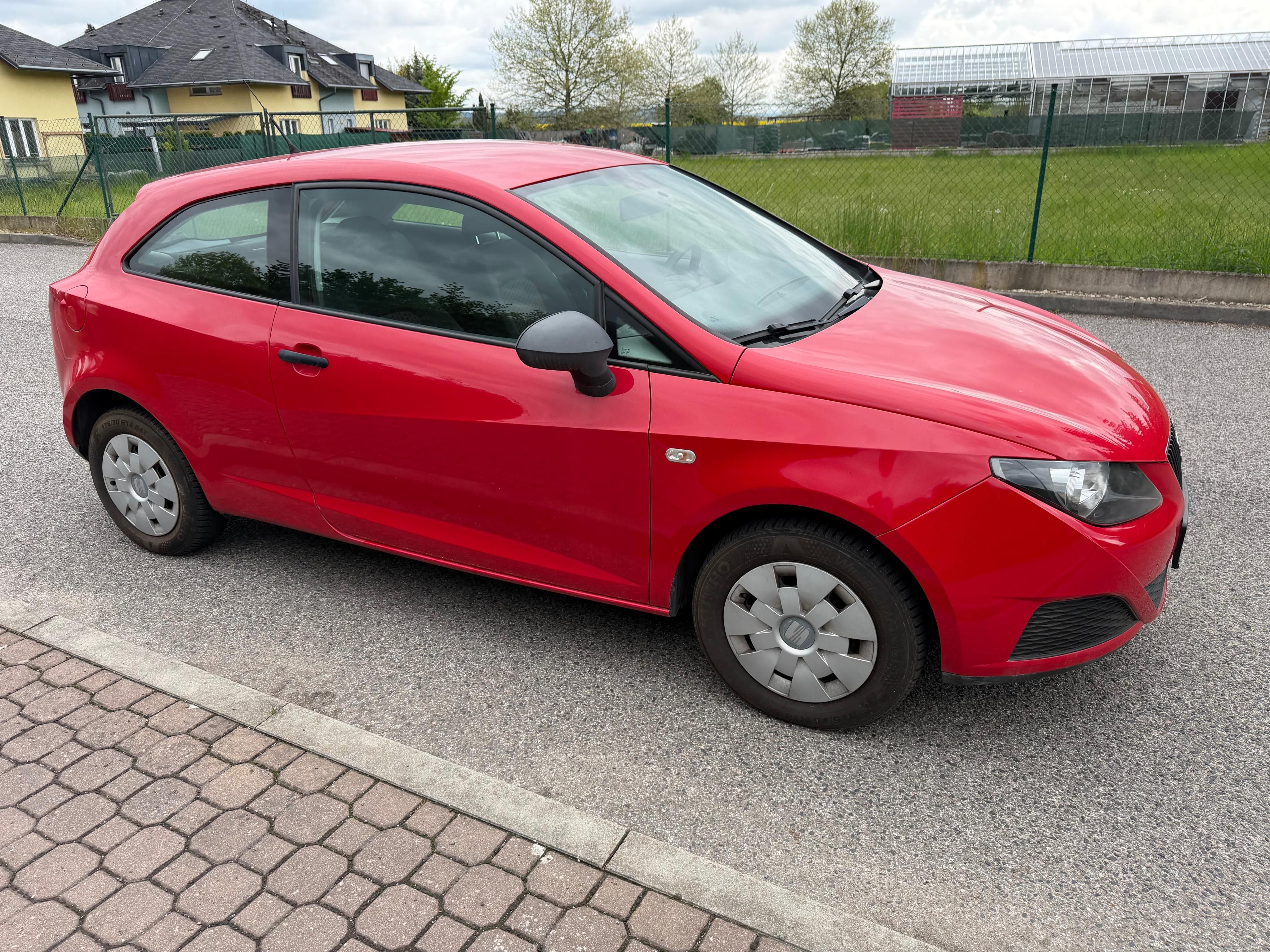 Seat Ibiza, 1,2i / 12V serviska , 1 Majite - fotka 4