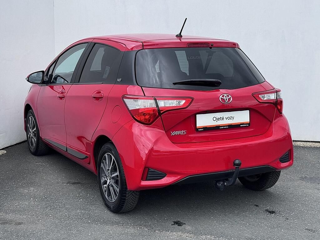 Toyota Yaris, Active Trend 1.5 VVT-ie 82 kW - fotka 6