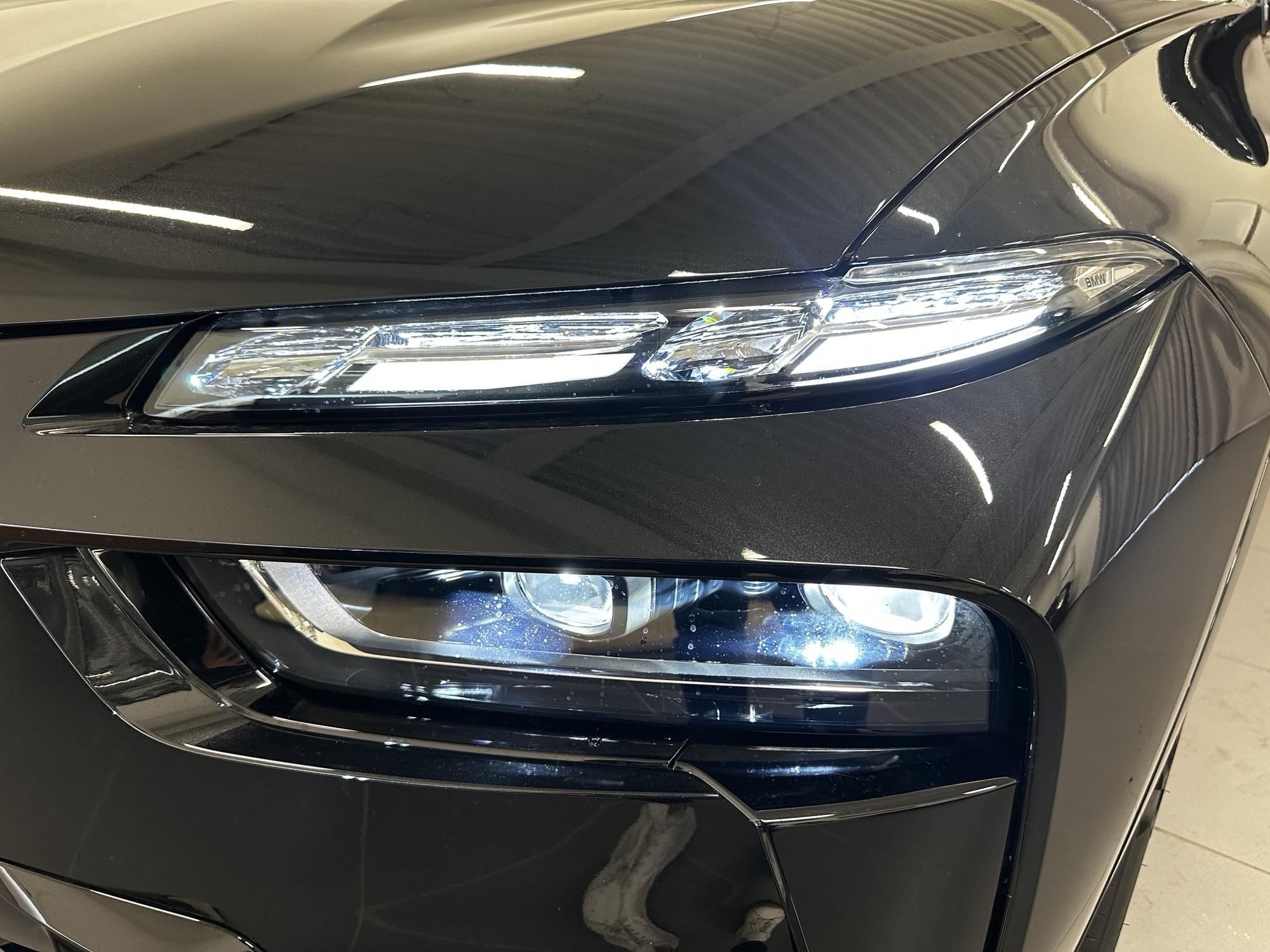 BMW X7, X7 xDrive40d - fotka 4