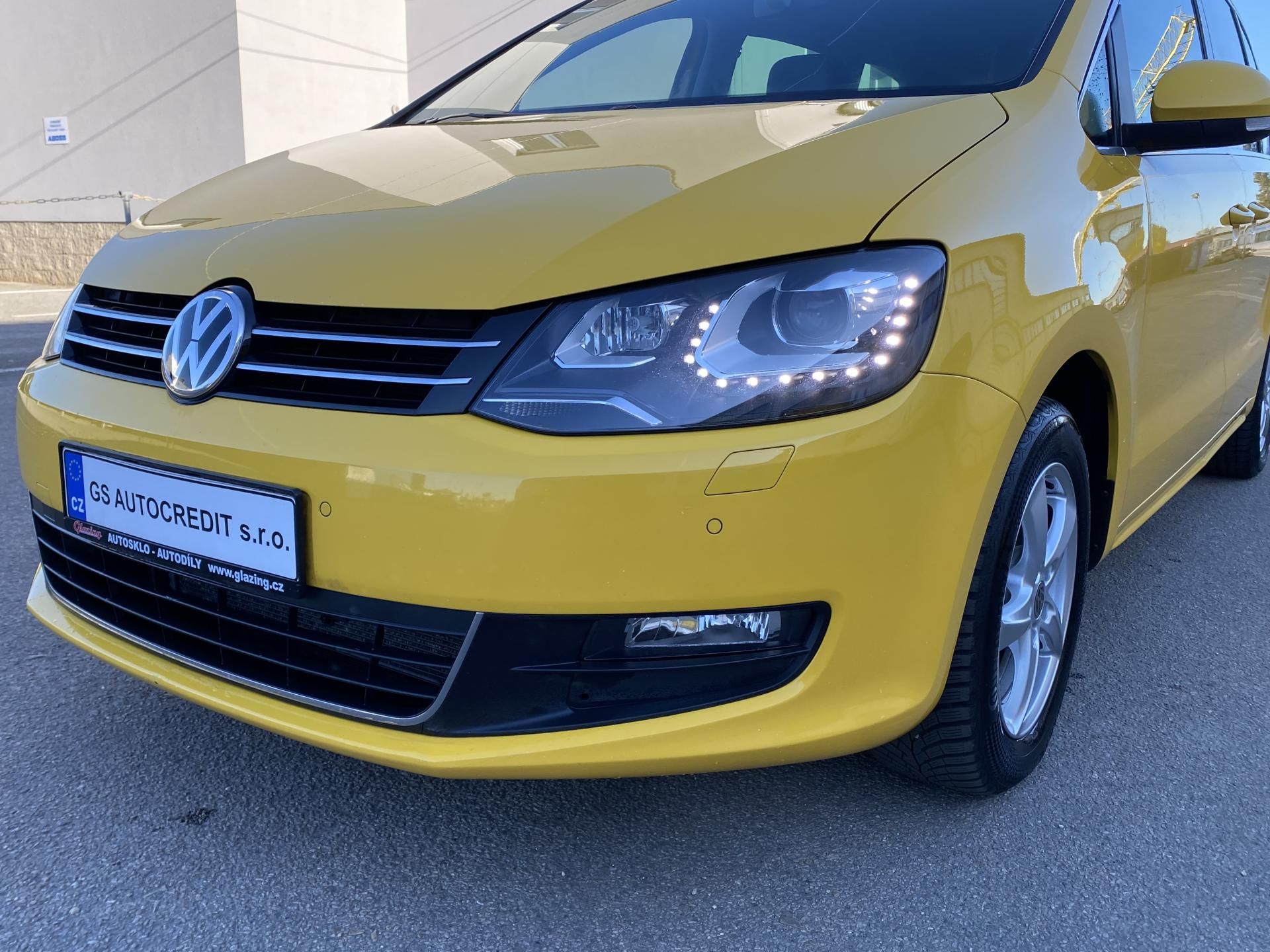 Volkswagen Sharan, 2,0 TDi - DSG - DPH - fotka 4
